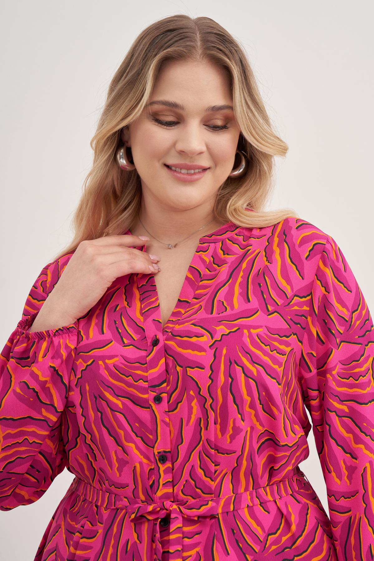 Myline-V Yaka Kuşaklı Önden Düğmeli Elbise-Büyük Beden Günlük Elbiseler-128953