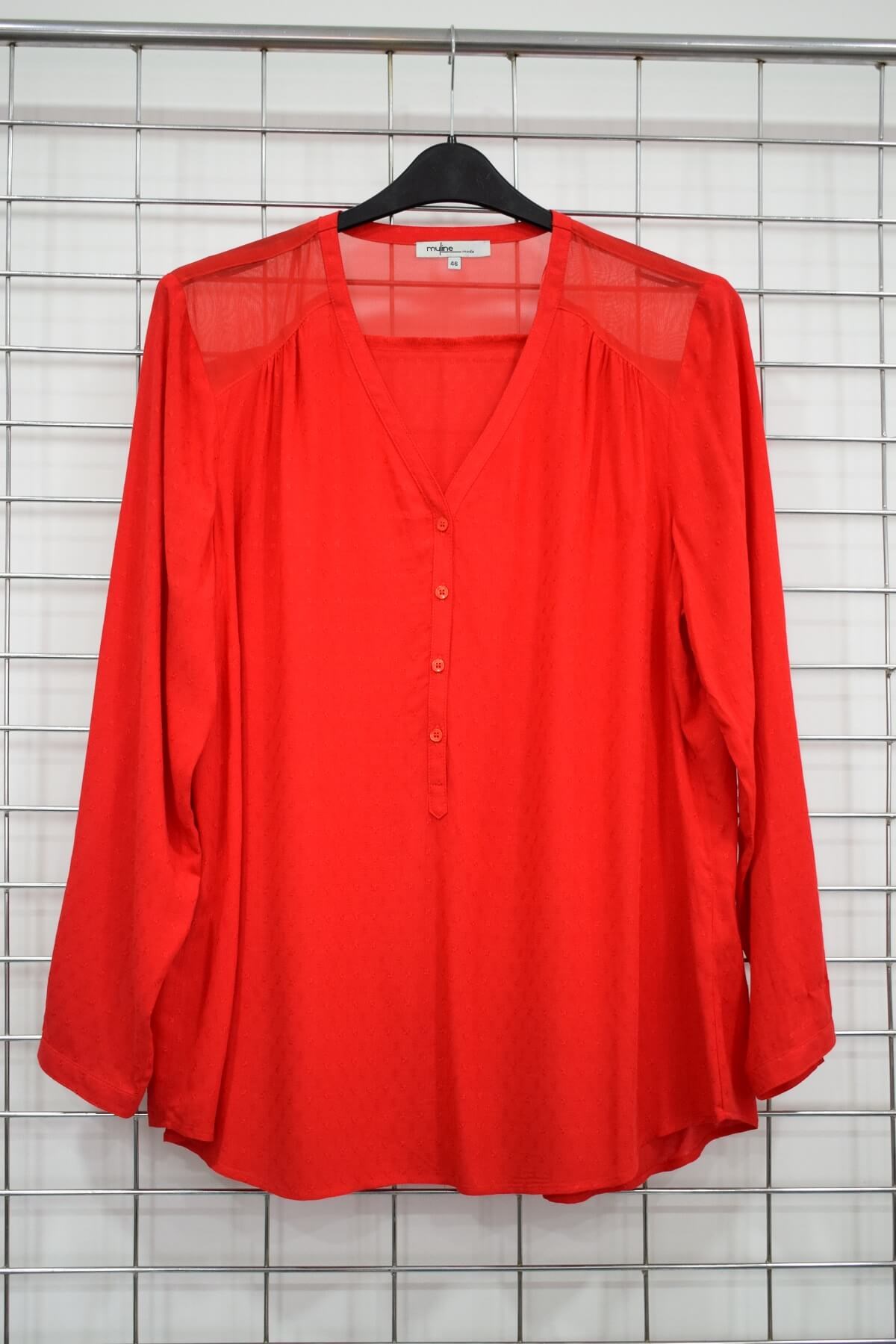 Myline-V Yaka Omuzları Tül Detaylı Bluz-Büyük Beden Outlet-56167