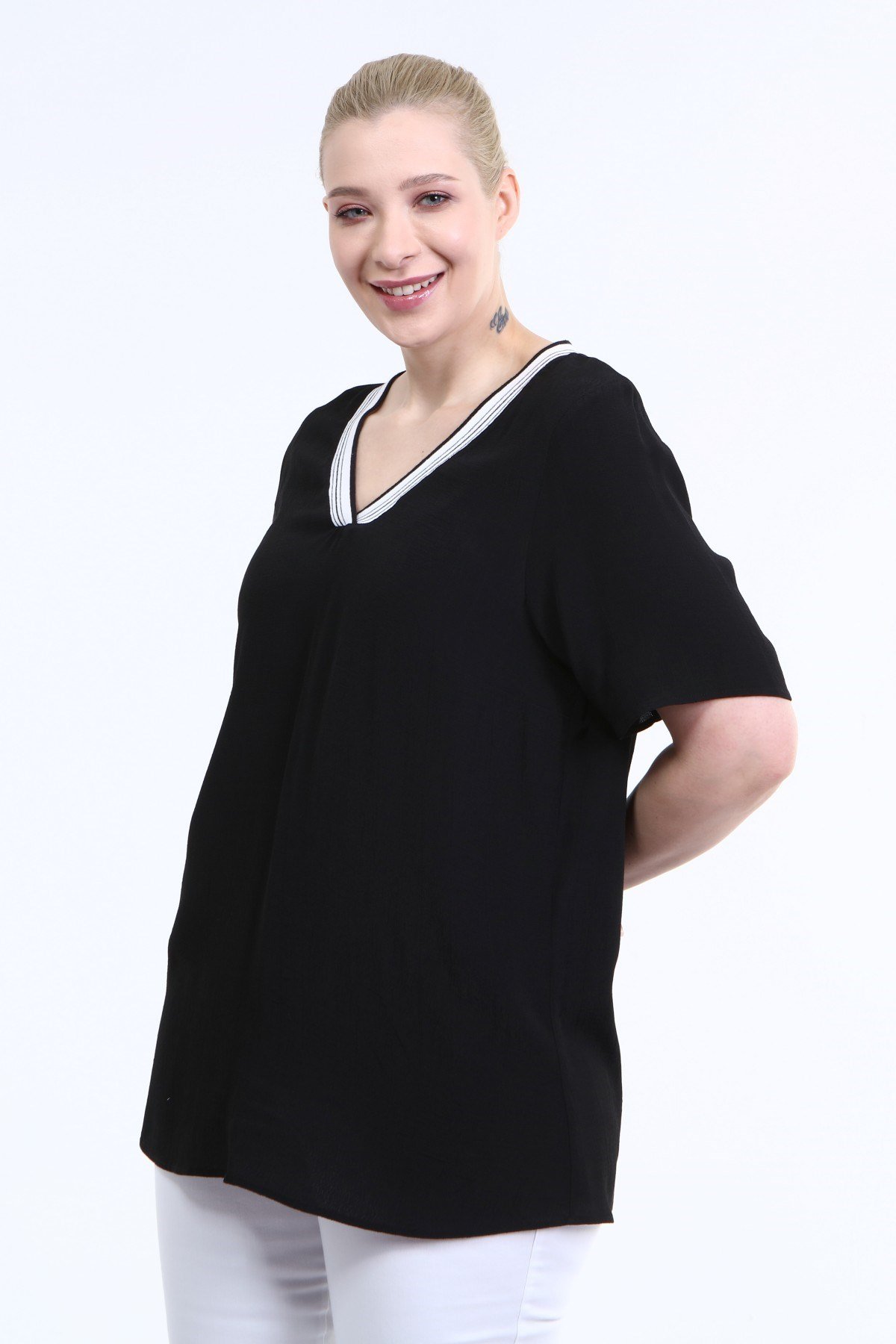 Myline-V Yaka Ribanalı Bluz-Büyük Beden Bluz-66619