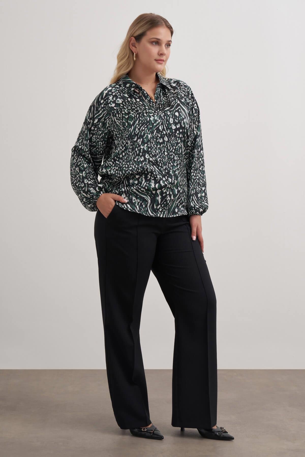 Myline-V Yaka Saten Bluz-Büyük Beden Bluz-149548