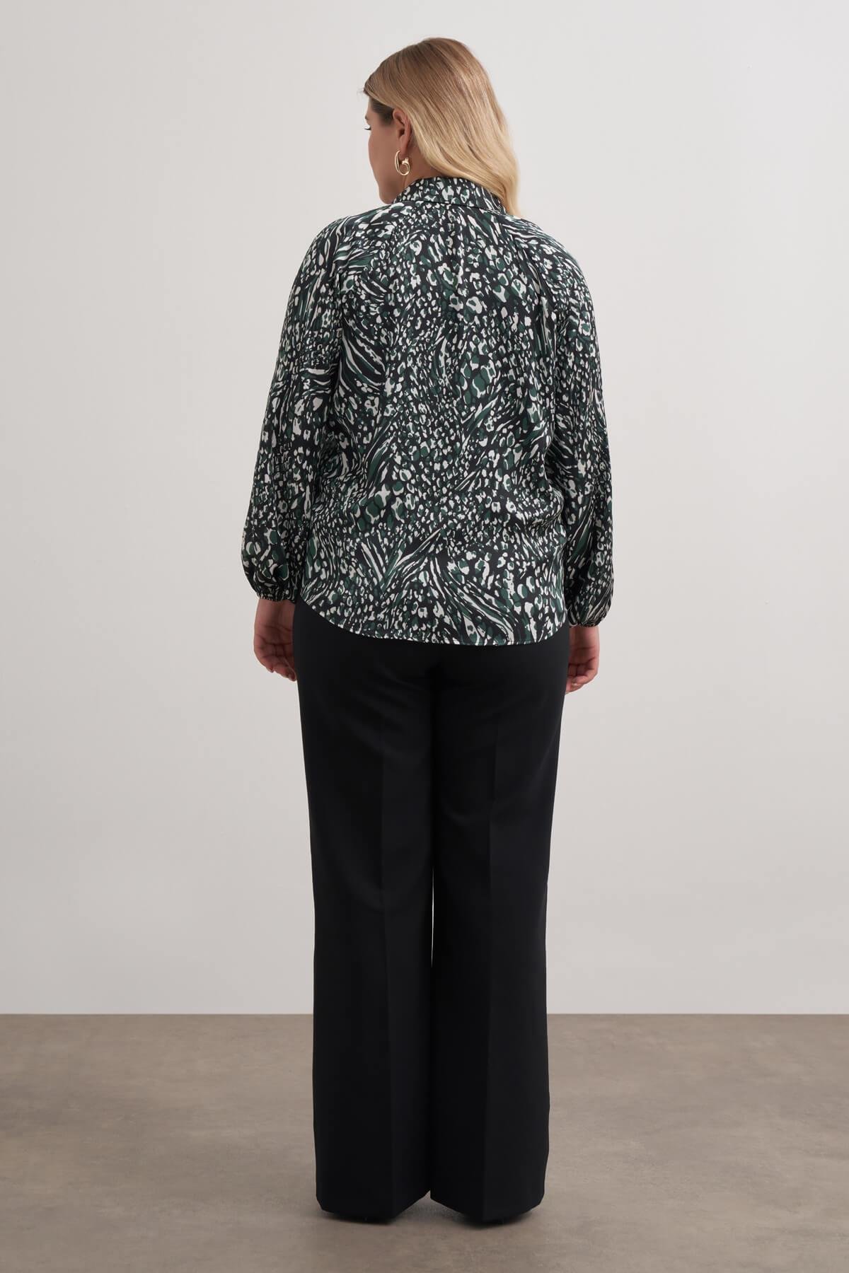 Myline-V Yaka Saten Bluz-Büyük Beden Bluz-149548