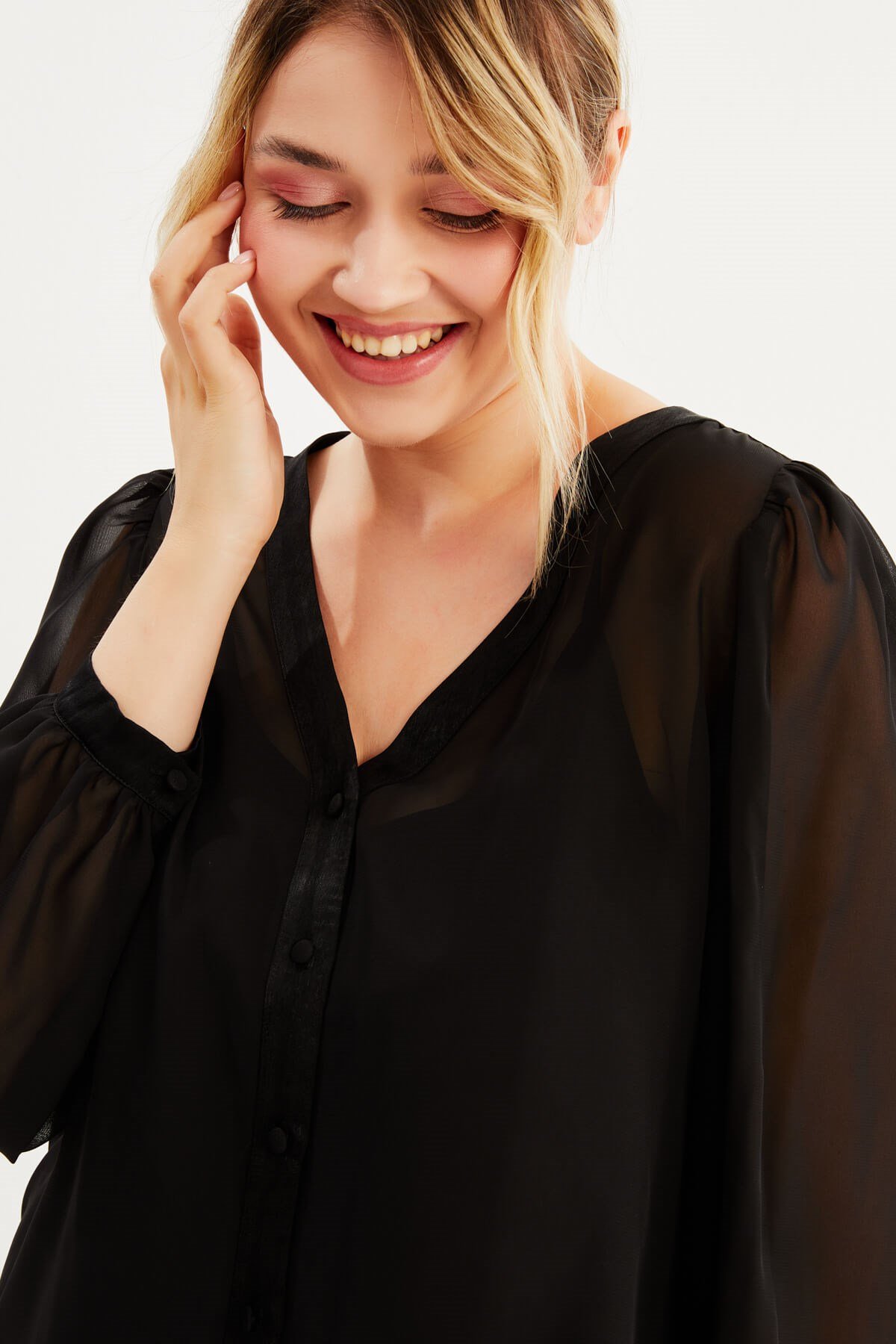 Myline-V Yaka Şifon Bluz-Büyük Beden Bluz-88025