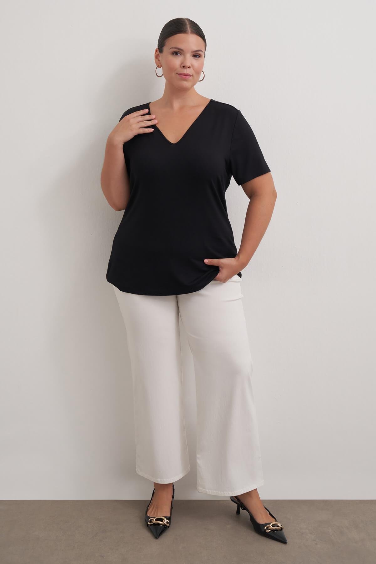 Myline-V Yaka Tişört-Büyük Beden Tişört-149460