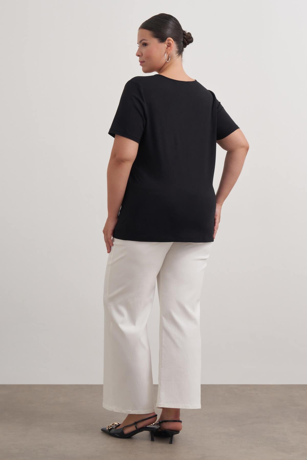 Myline-V Yaka Tişört-Büyük Beden Tişört-149460