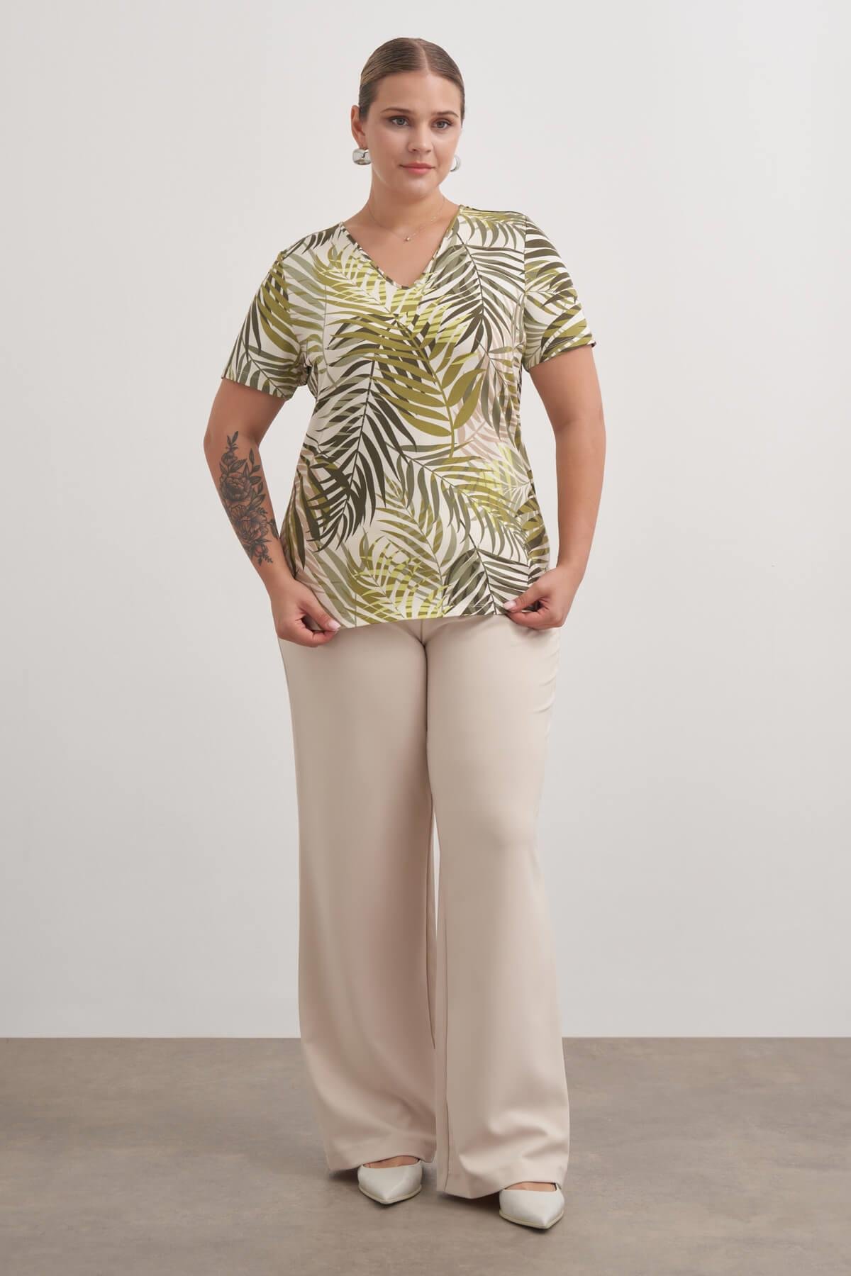 Myline-V Yaka Tişört-Büyük Beden Tişört-149461