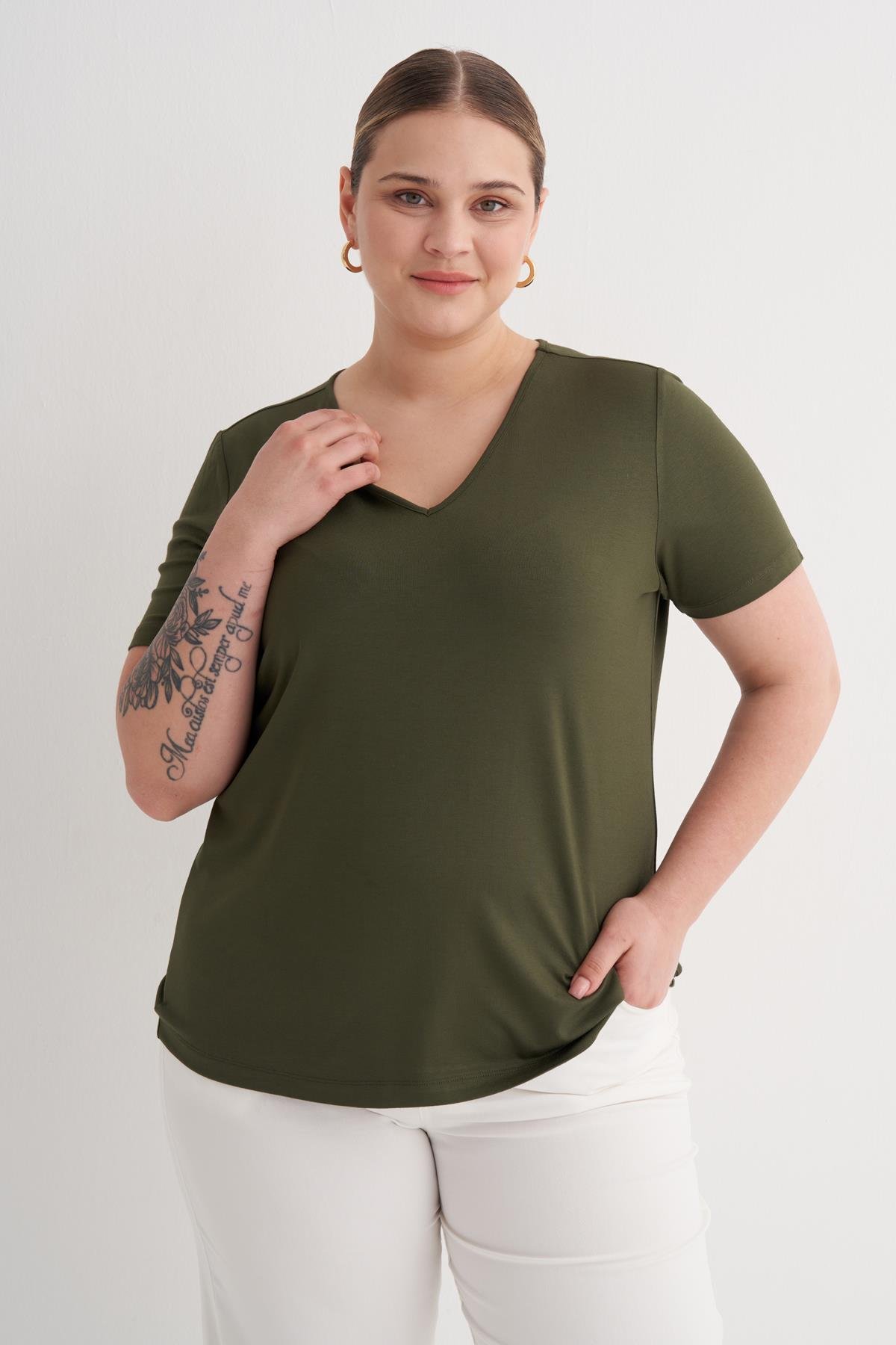 Myline-V Yaka Tişört-Büyük Beden Tişört-149854