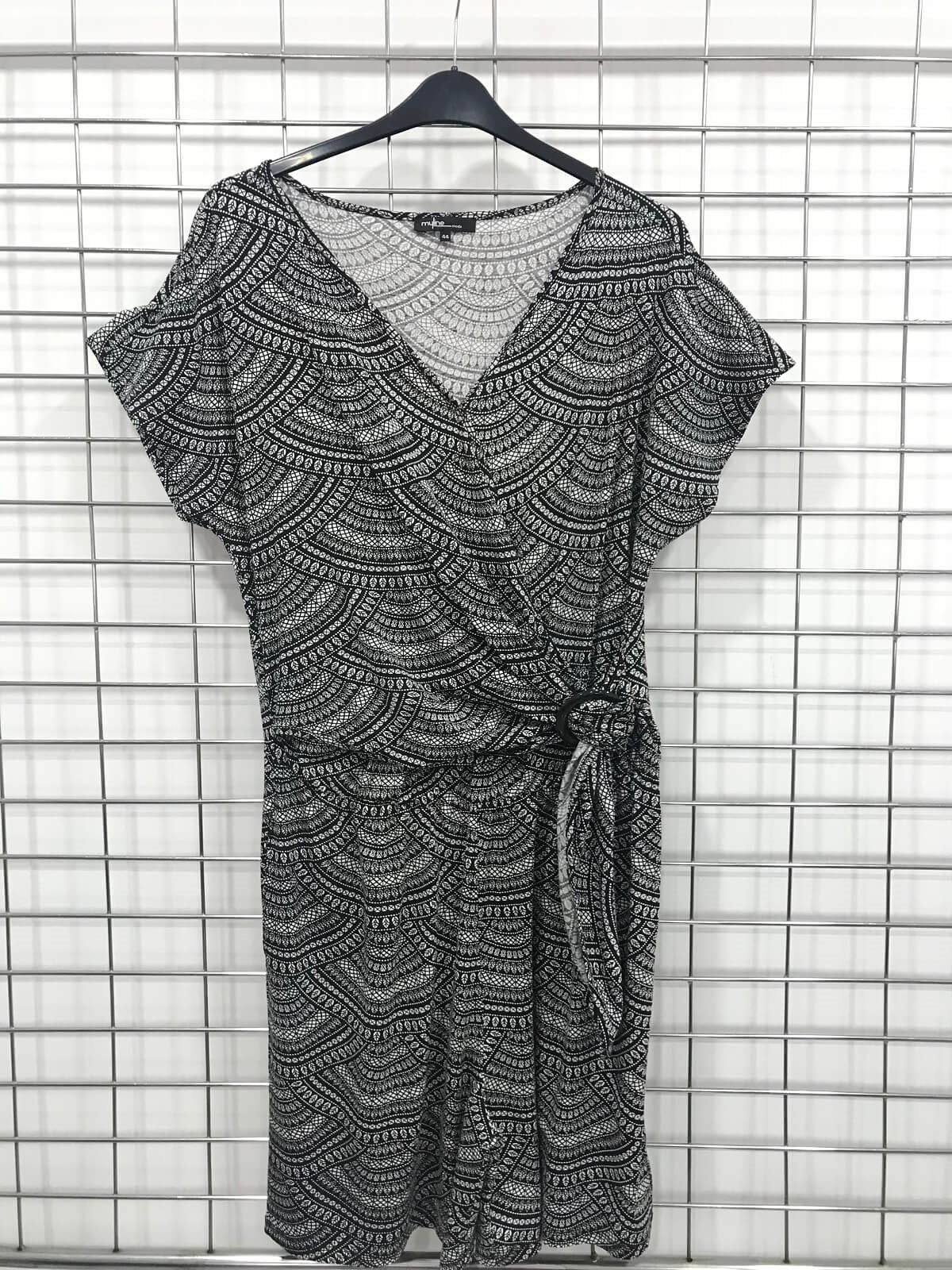 Myline-V Yaka Toka Detaylı Kısa Tulum-Büyük Beden Tulum-45891