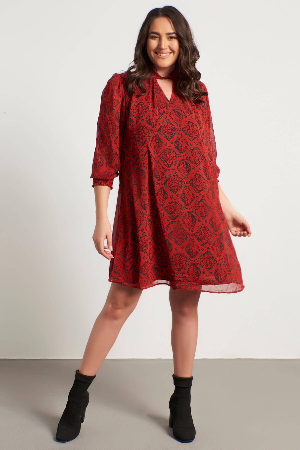 Myline-Yaka Detaylı Gipeli Şifon Elbise-Büyük Beden Günlük Elbiseler-56057