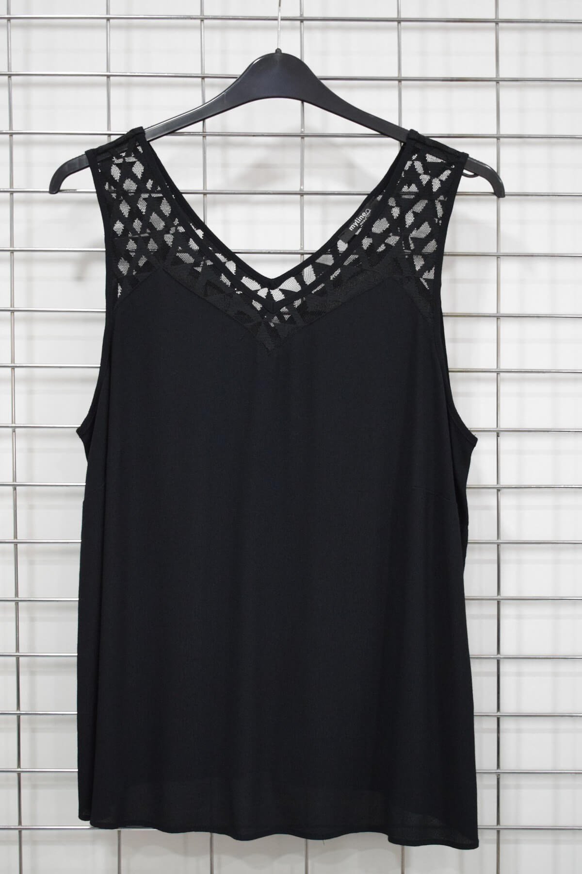 Myline-Yakası Dantel Detaylı Kolsuz Bluz-Büyük Beden Outlet-56249