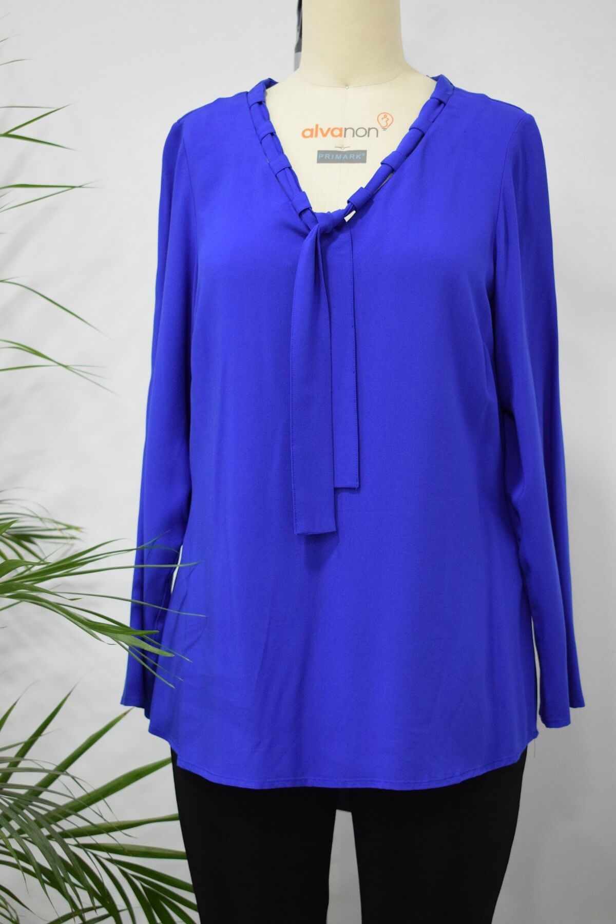 Myline-Yakası Fiyonk Detaylı Bluz-Büyük Beden Outlet-56199