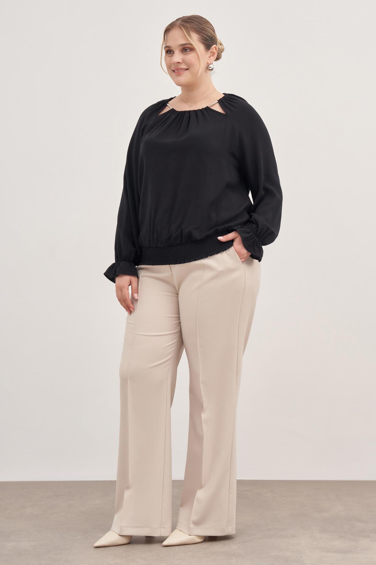 Myline-Yakası Halka Detaylı Bluz-Büyük Beden Bluz-139057