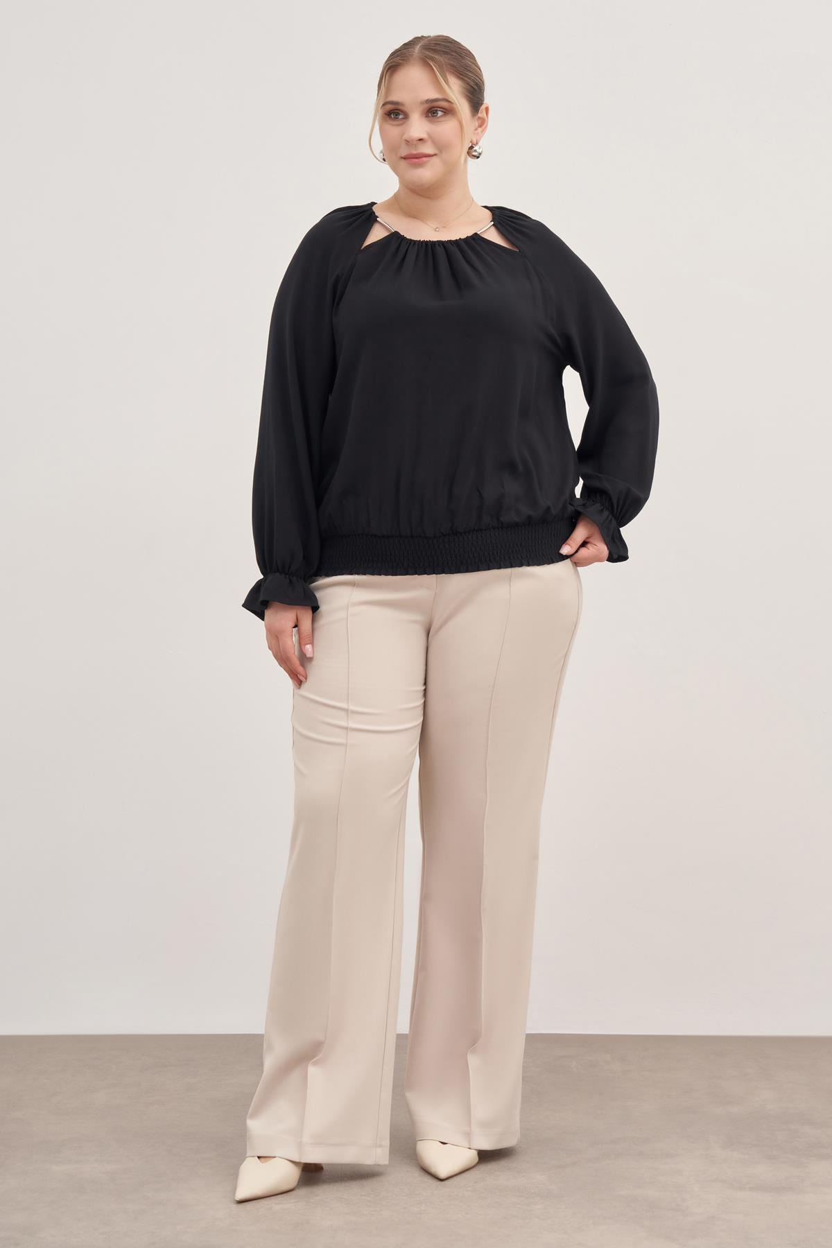 Myline-Yakası Halka Detaylı Bluz-Büyük Beden Bluz-139057