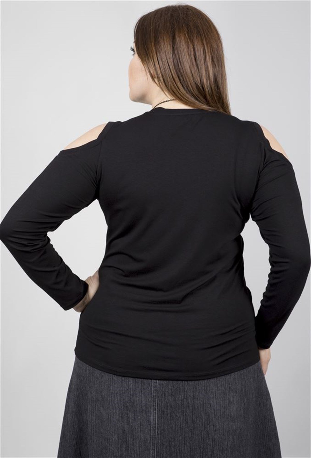 Omuzları Açık Uzun Kol Koleyli BluzMYLINE23488-m