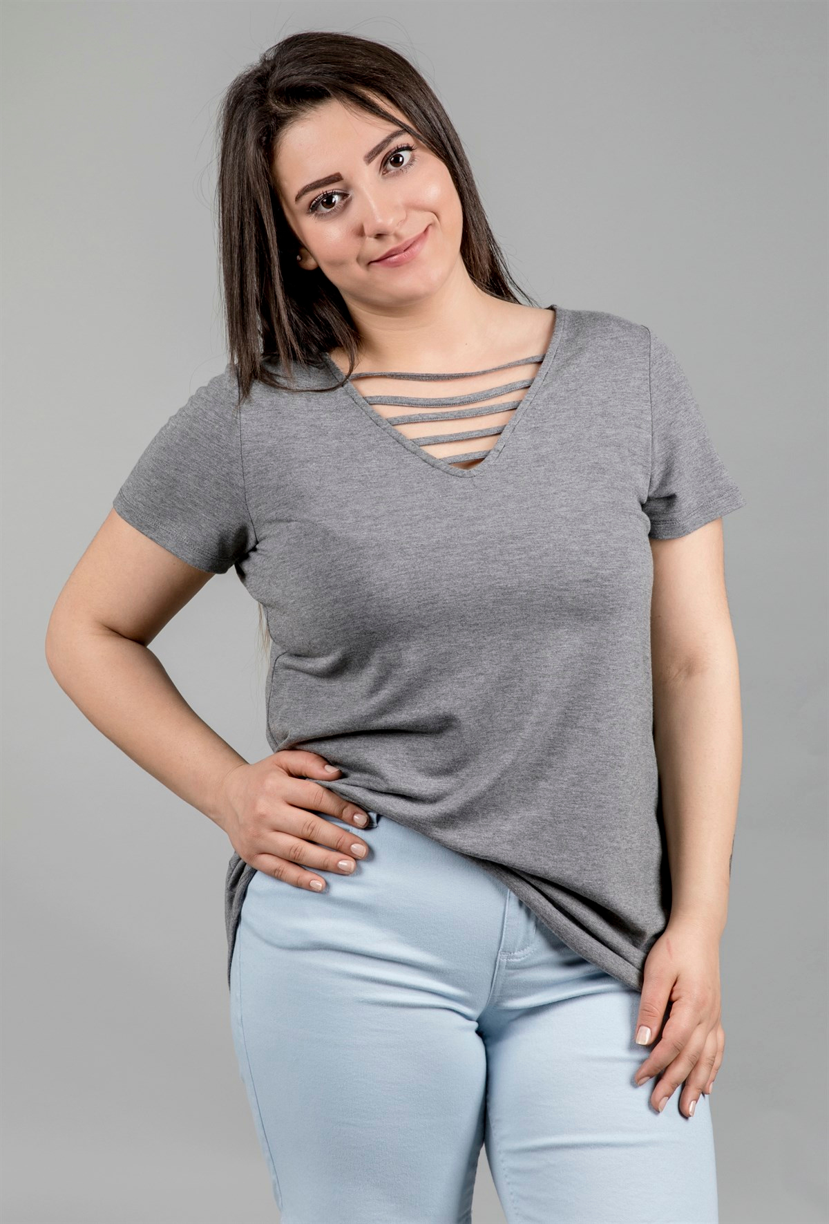 Önü Biyeli Tişört