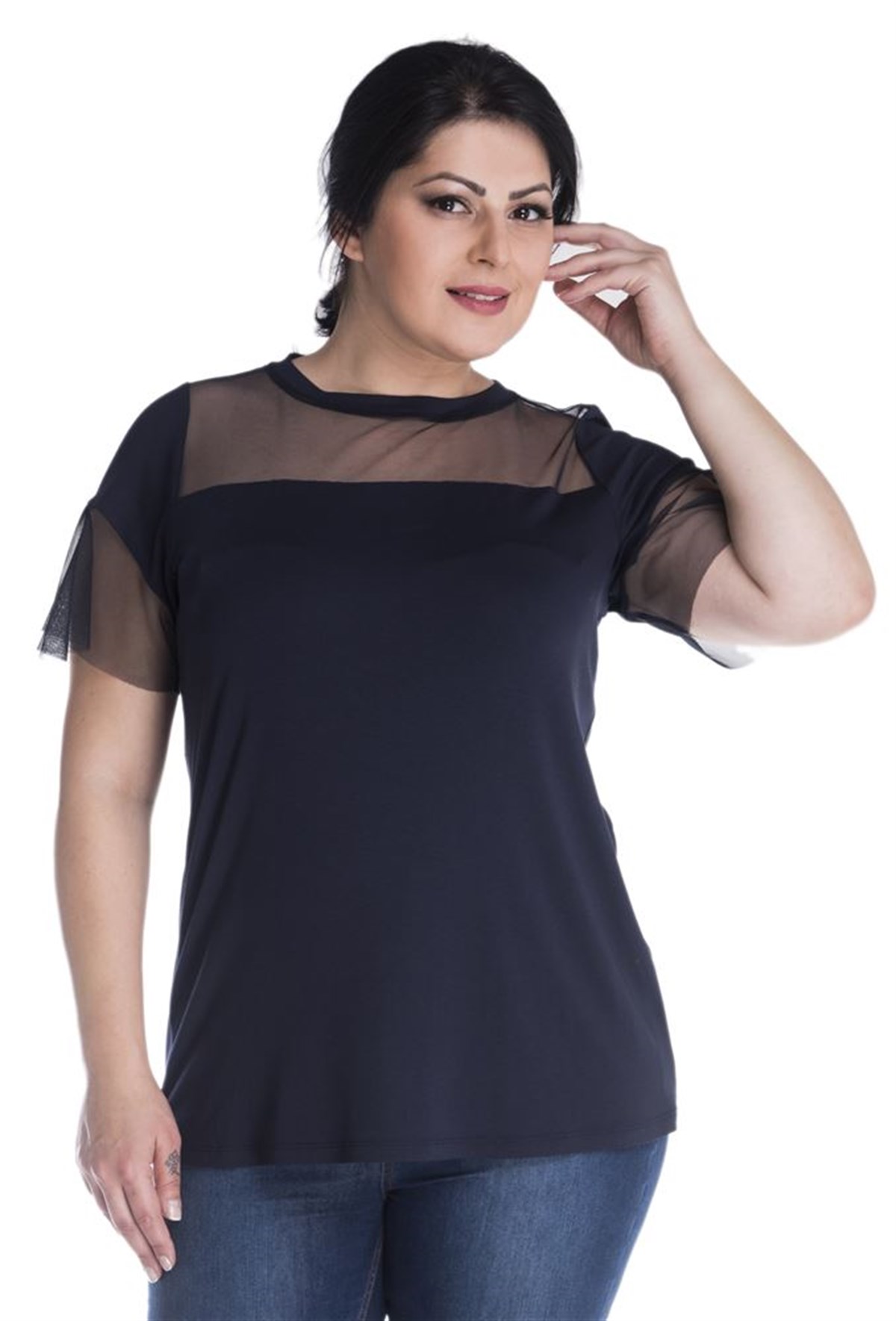 Önü ve Kolları Tül Detaylı T-ShirtMYLINE23417-m