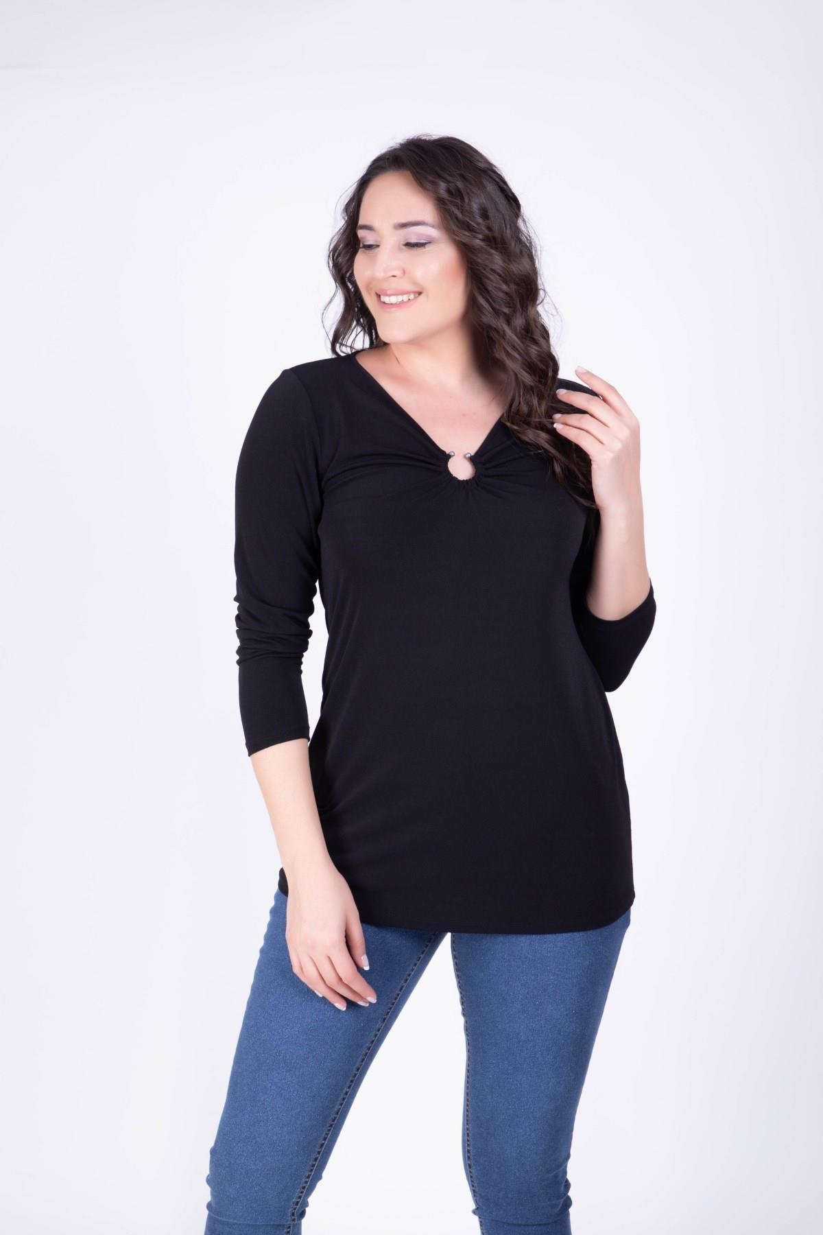 Yakası Aksesuar Detaylı BluzMYLINE34372