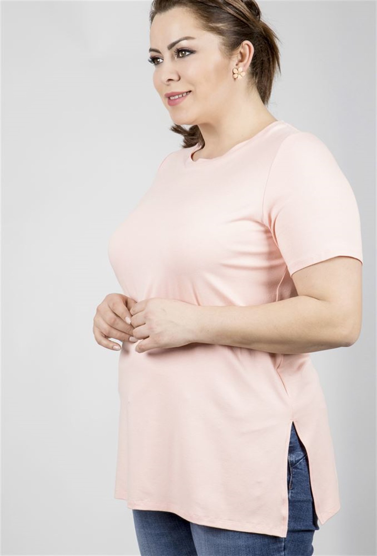 Yanlardan Yırtmaçlı Uzun Basic T-ShirtMYLINE23575-m