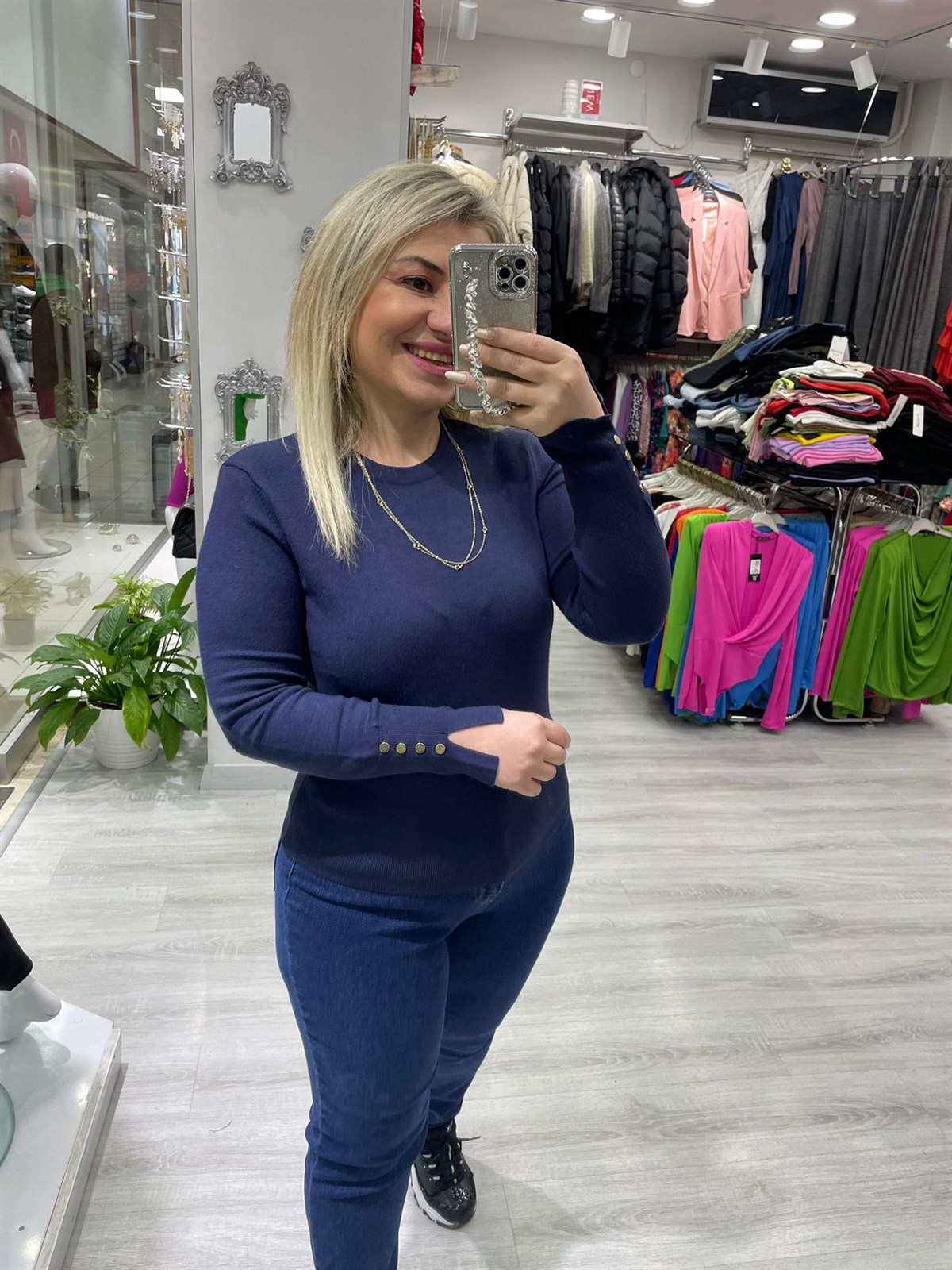 İhraç Orjinal Lacivert Kol Detaylı Triko Kazak · 2