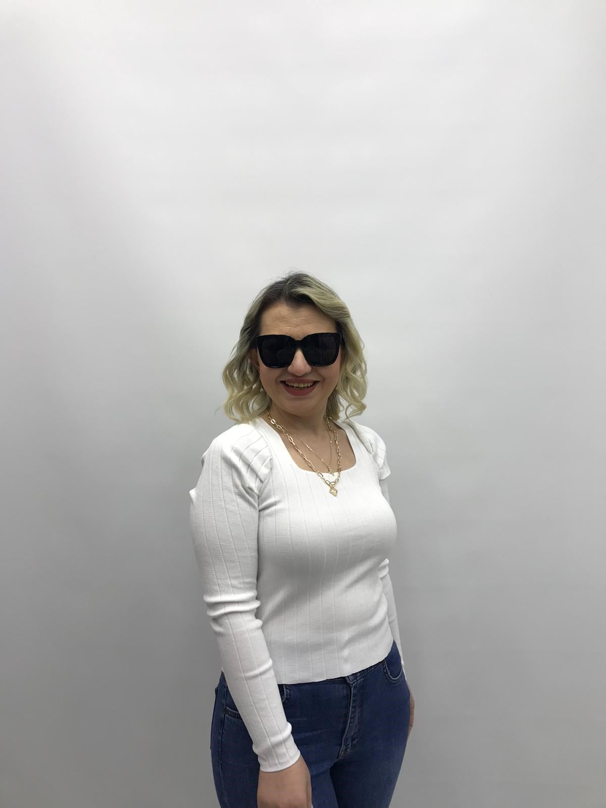 Kadın Kare Yaka Uzun Kollu İnce Beyaz  Triko 