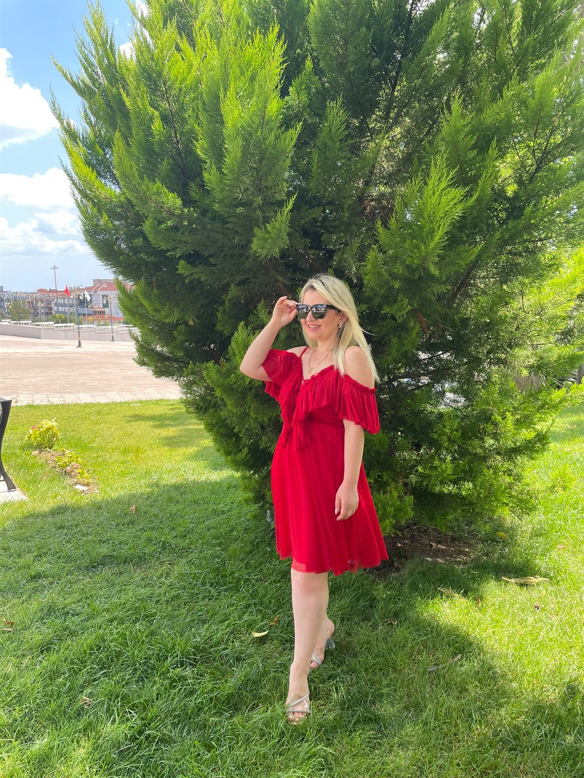 Kadın Leona Fırfırlı Kırmızı  Tül Elbise · 4
