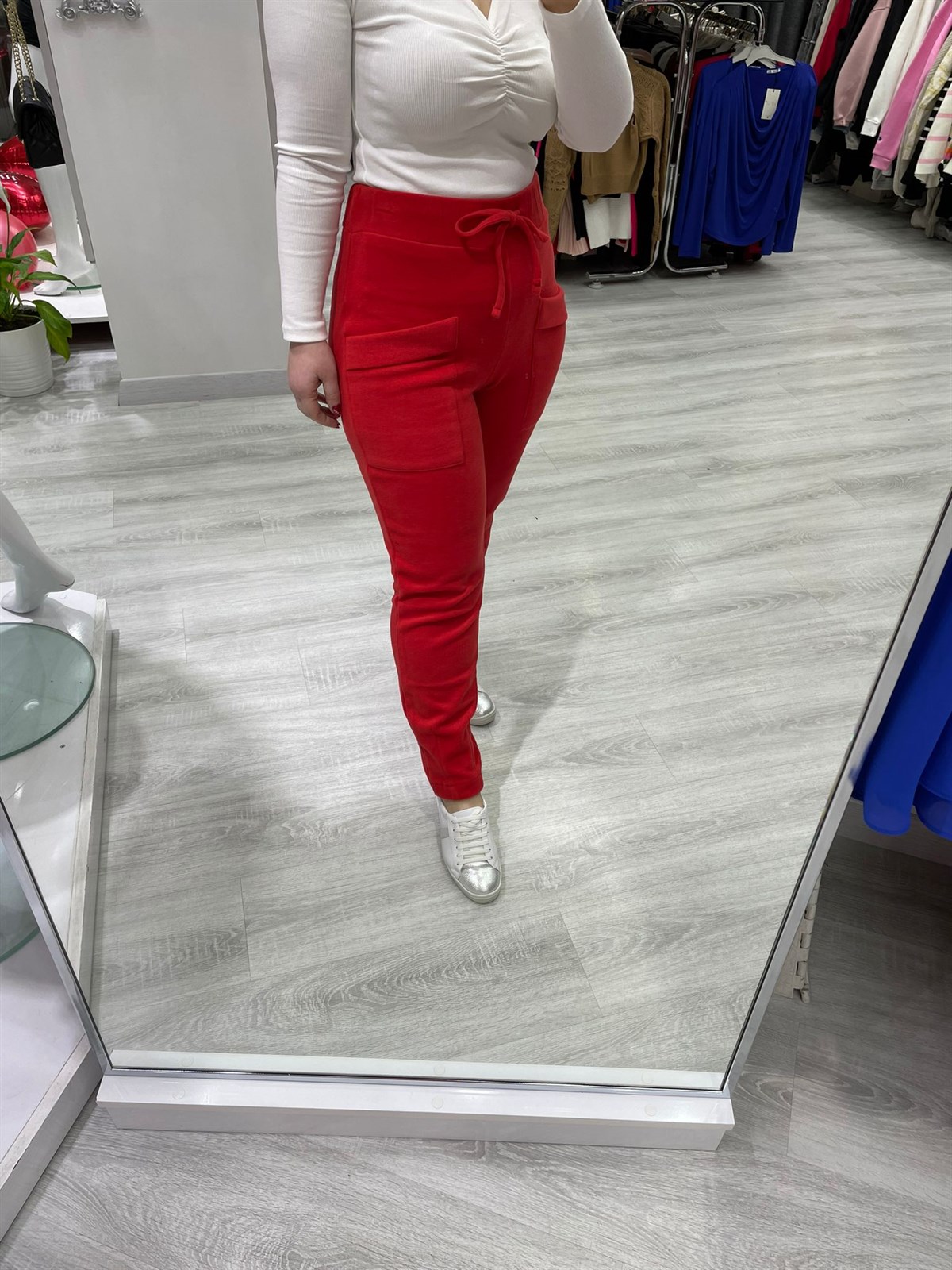 Kadın Paça Pensli  Cepli Yumoş Eşofman Narçiçeği · 3