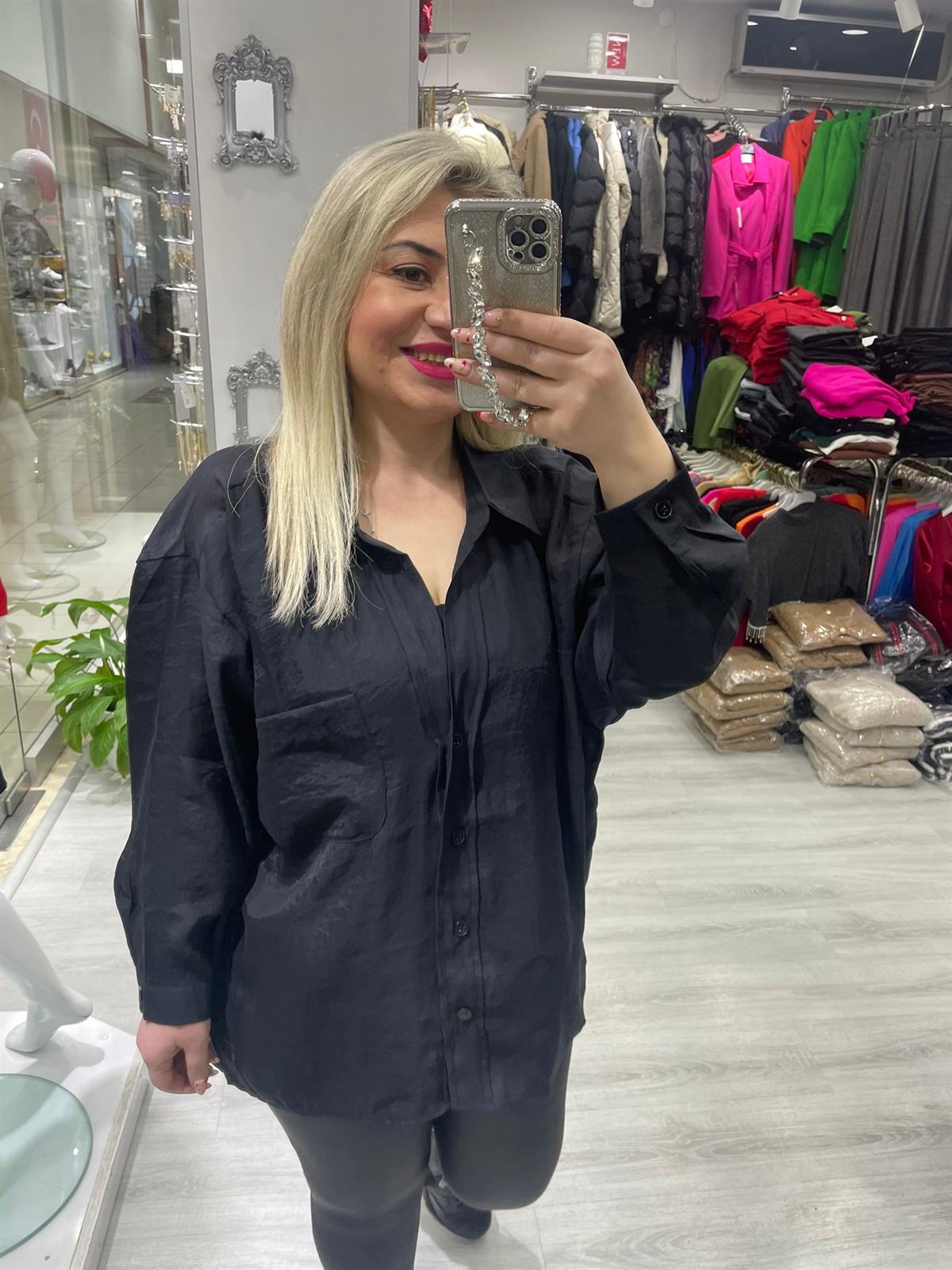 Kadın Siyah Tensel Omzu Düşük Oversize Gömlek 4612 · 4