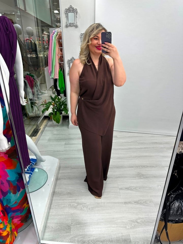 Kahverengi Tasarım Halter Yaka  Şal Detaylı Tulum stp 26y6018