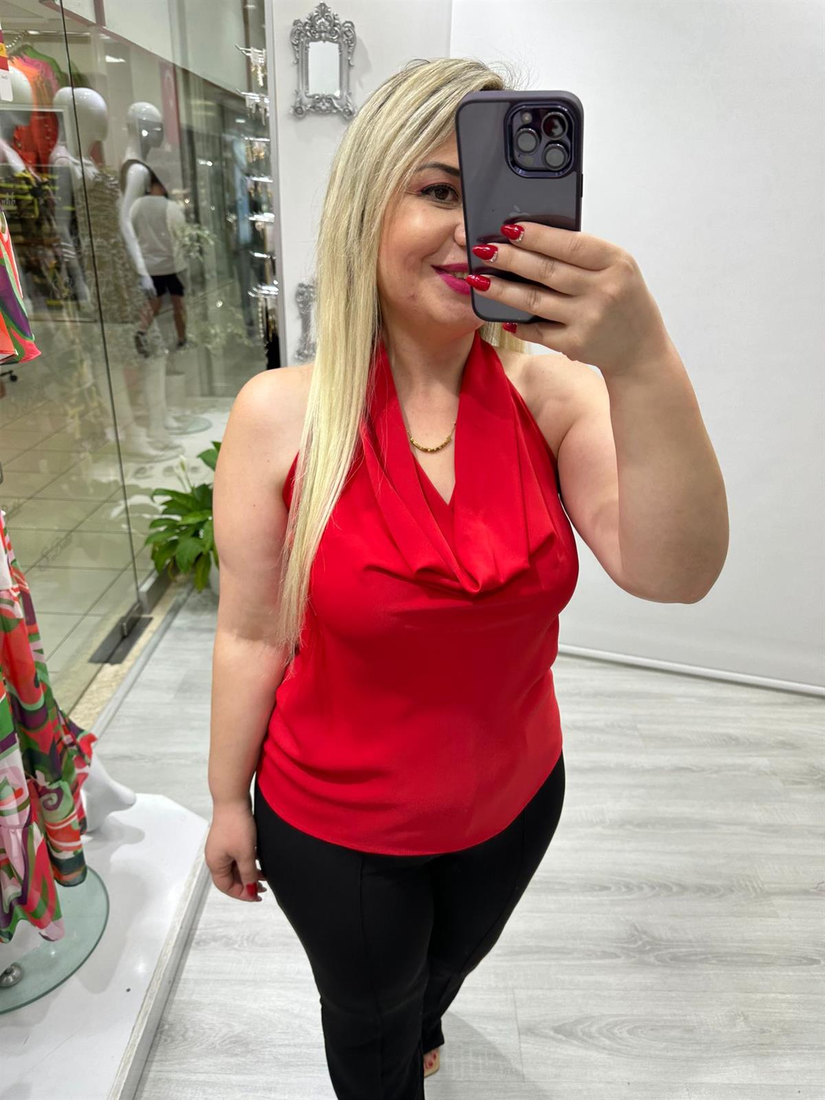 Kırmızı Degaje Yaka Halter Kol Bluz · 4