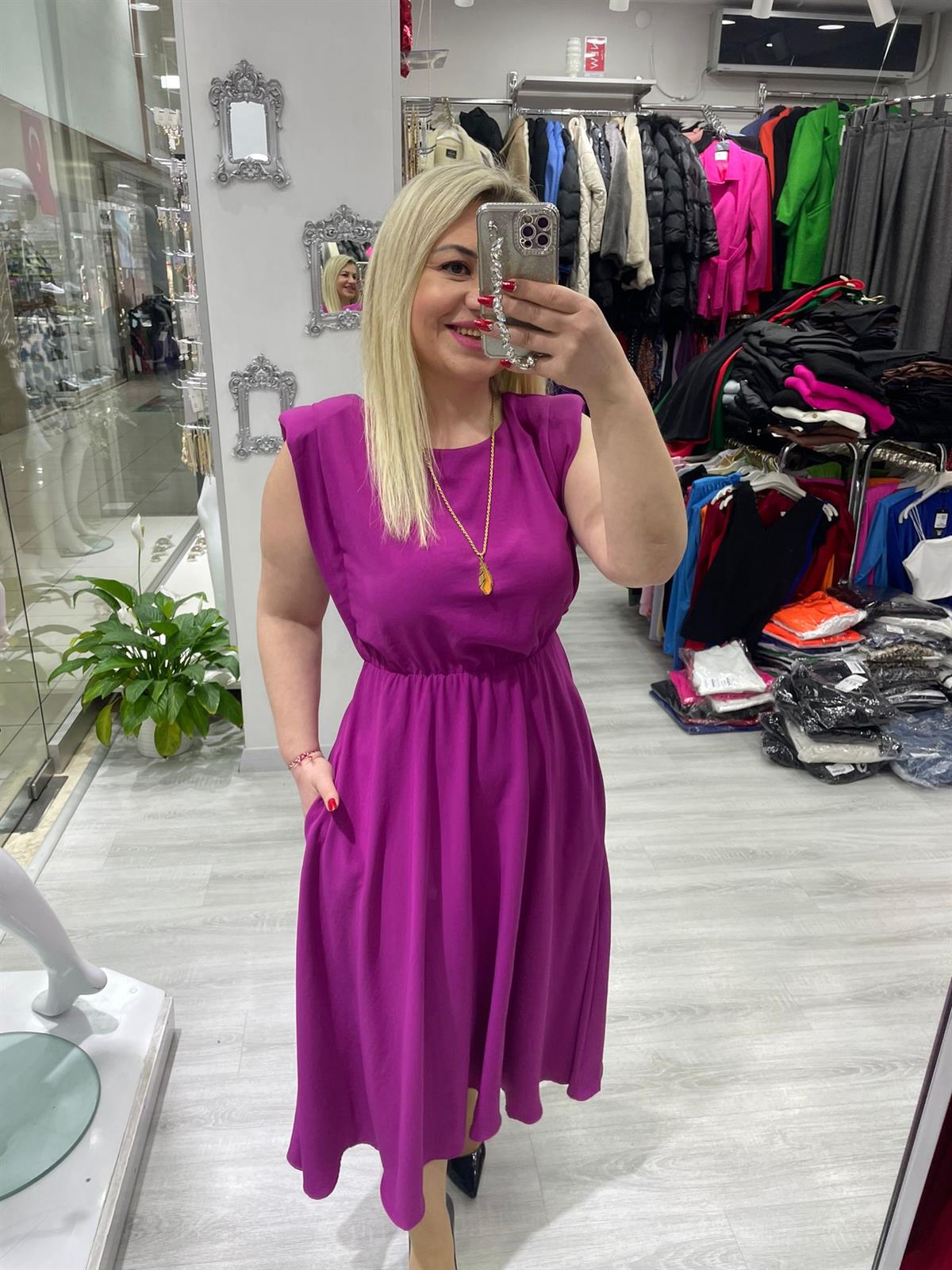 Pembe Omuz Vatkalı Kolsuz Elbise · 7