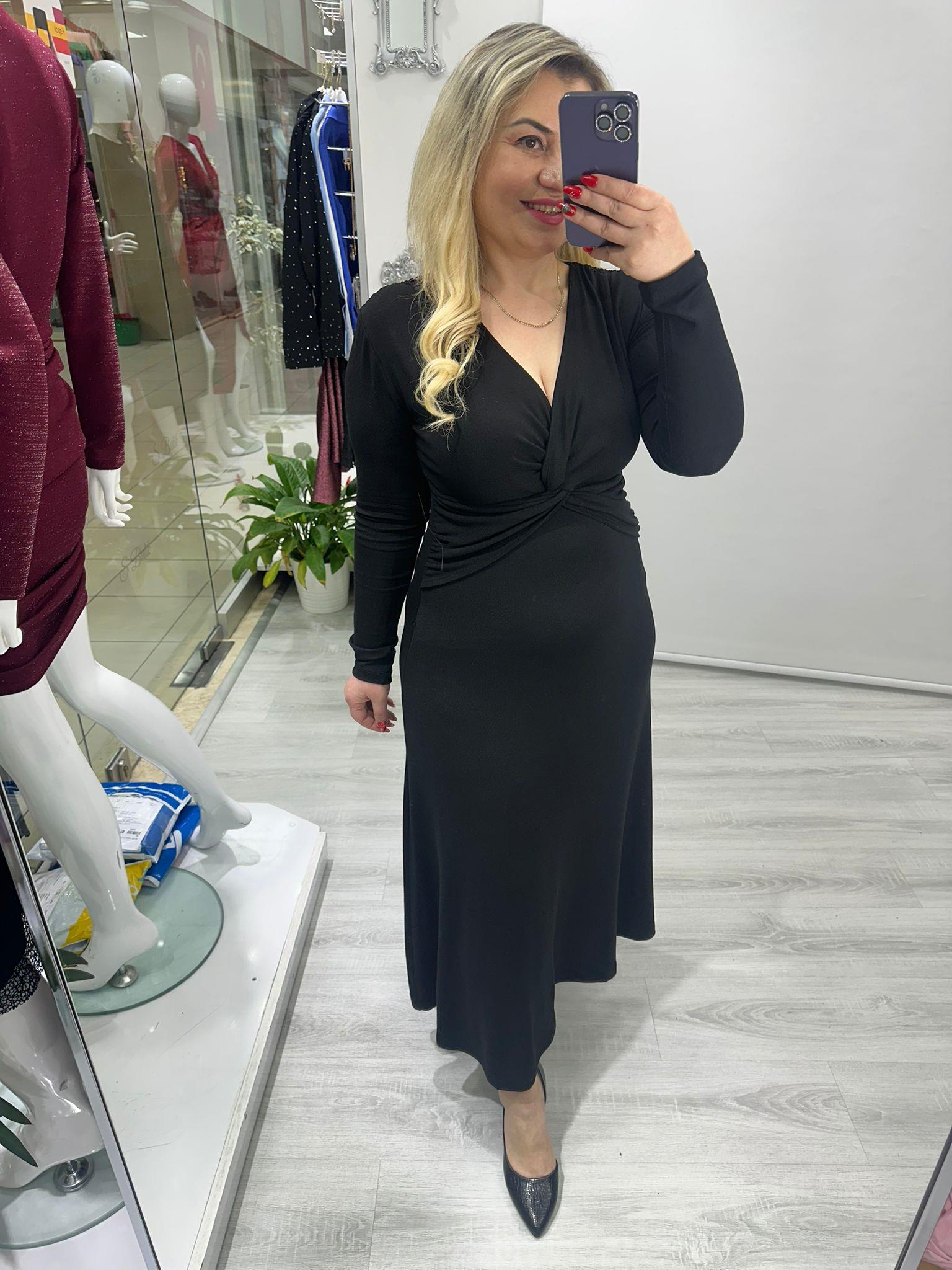Siyah Çilek Düğüm Detaylı Midi Boy Elbise bkt  282090