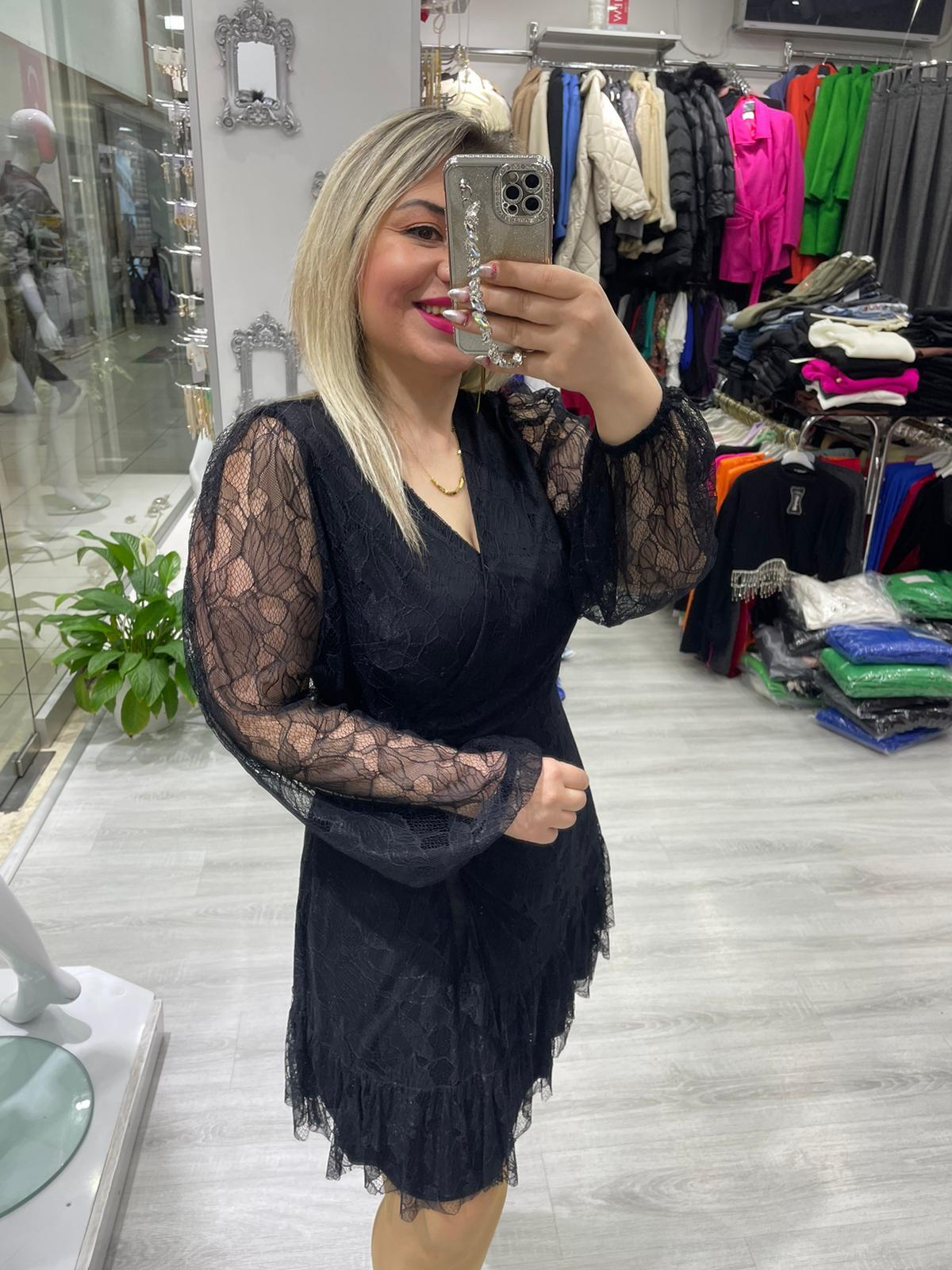 Siyah Dantel Aşk Elbisesi · 7