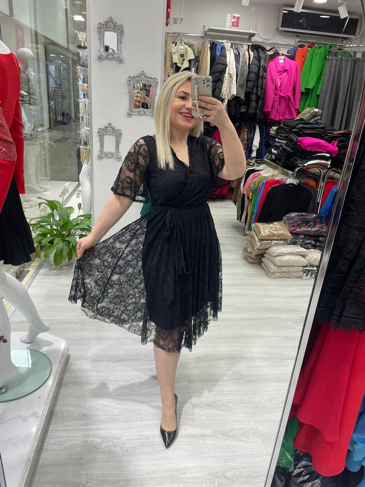 Siyah Dantel Beli Lastikli Kloş Etekli 5833 · 4