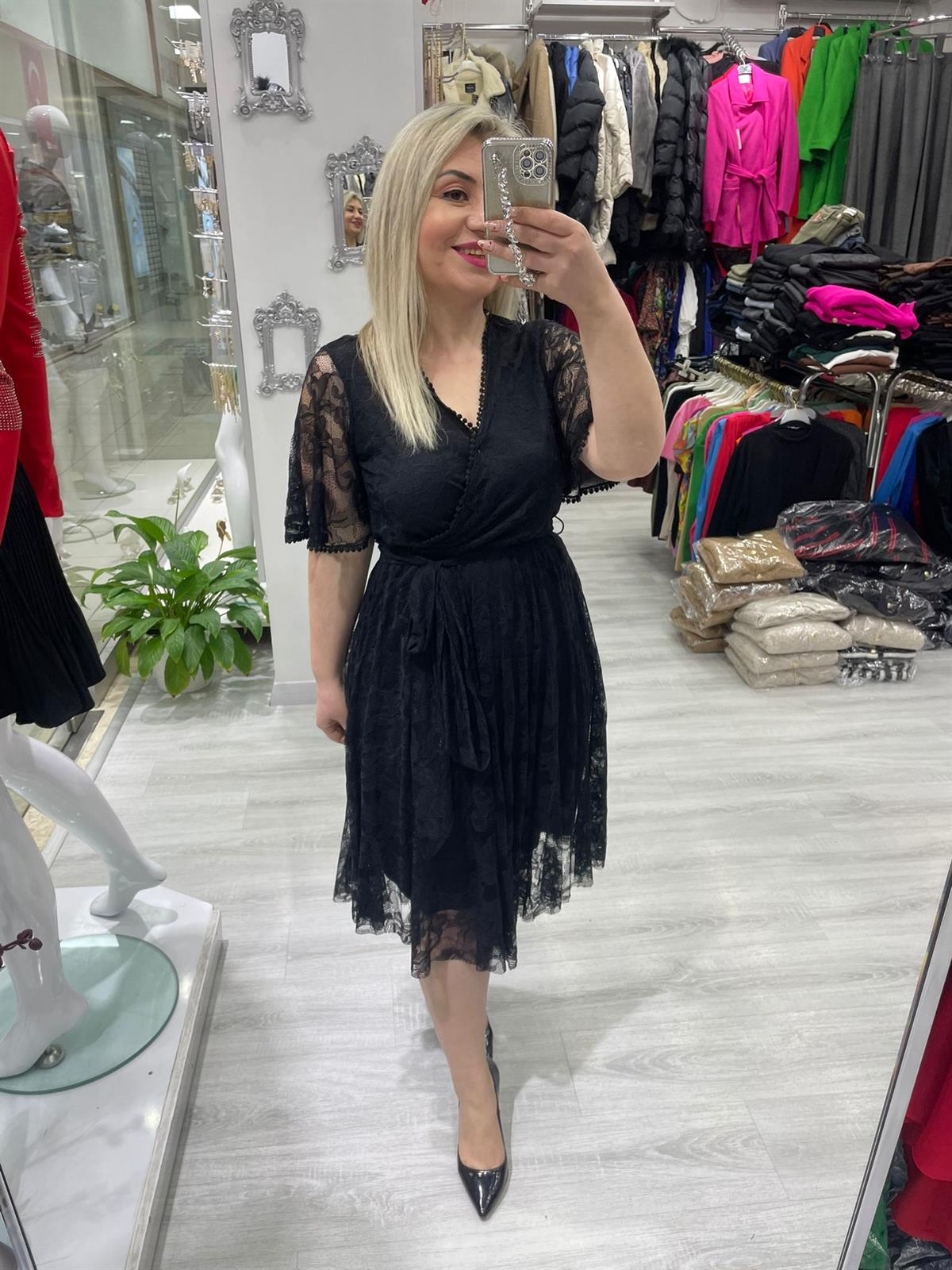 Siyah Dantel Beli Lastikli Kloş Etekli 5833 · 12