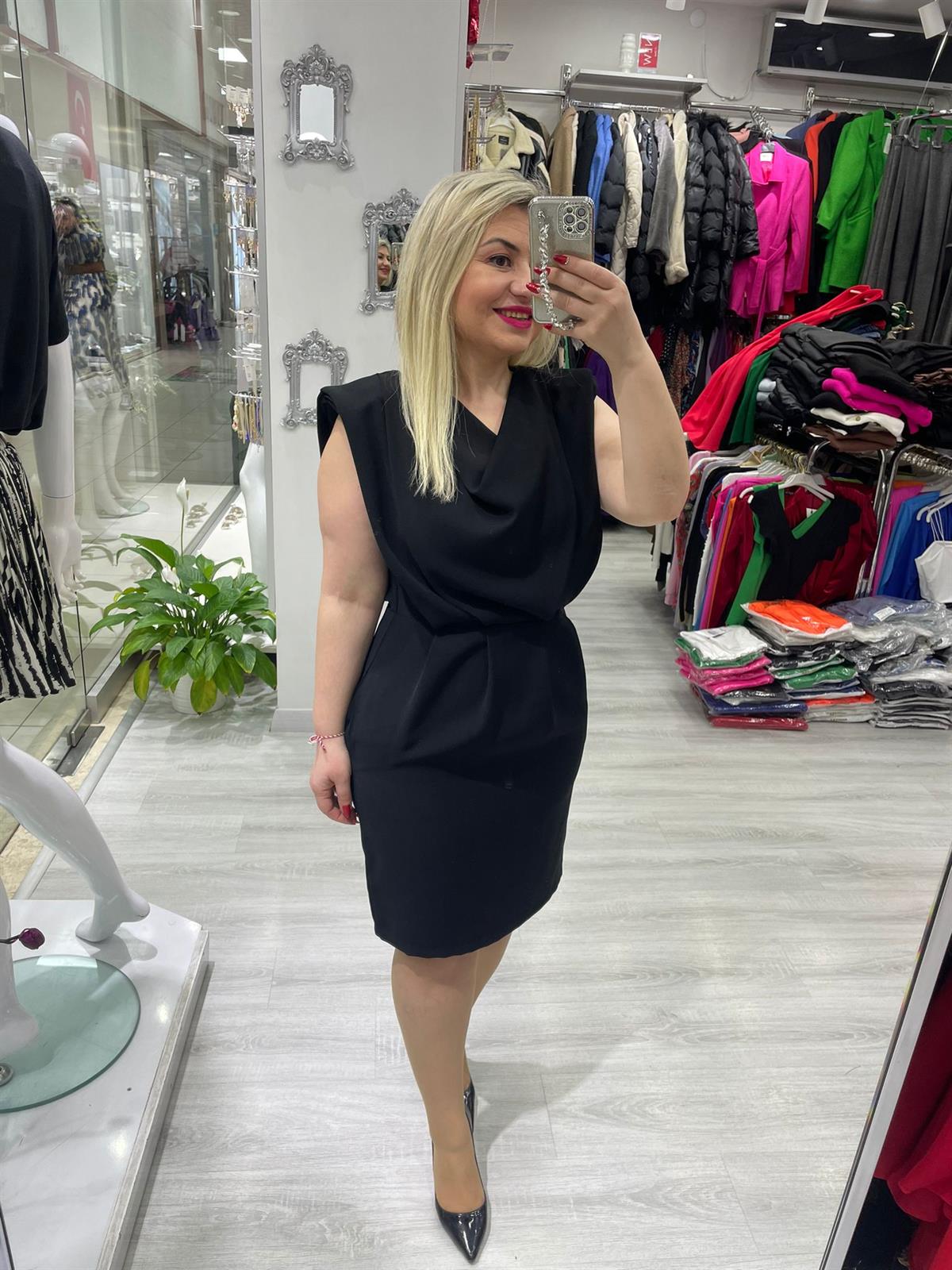 Siyah Degaje Yaka Kol Vatkalı Krep Elbise · 7
