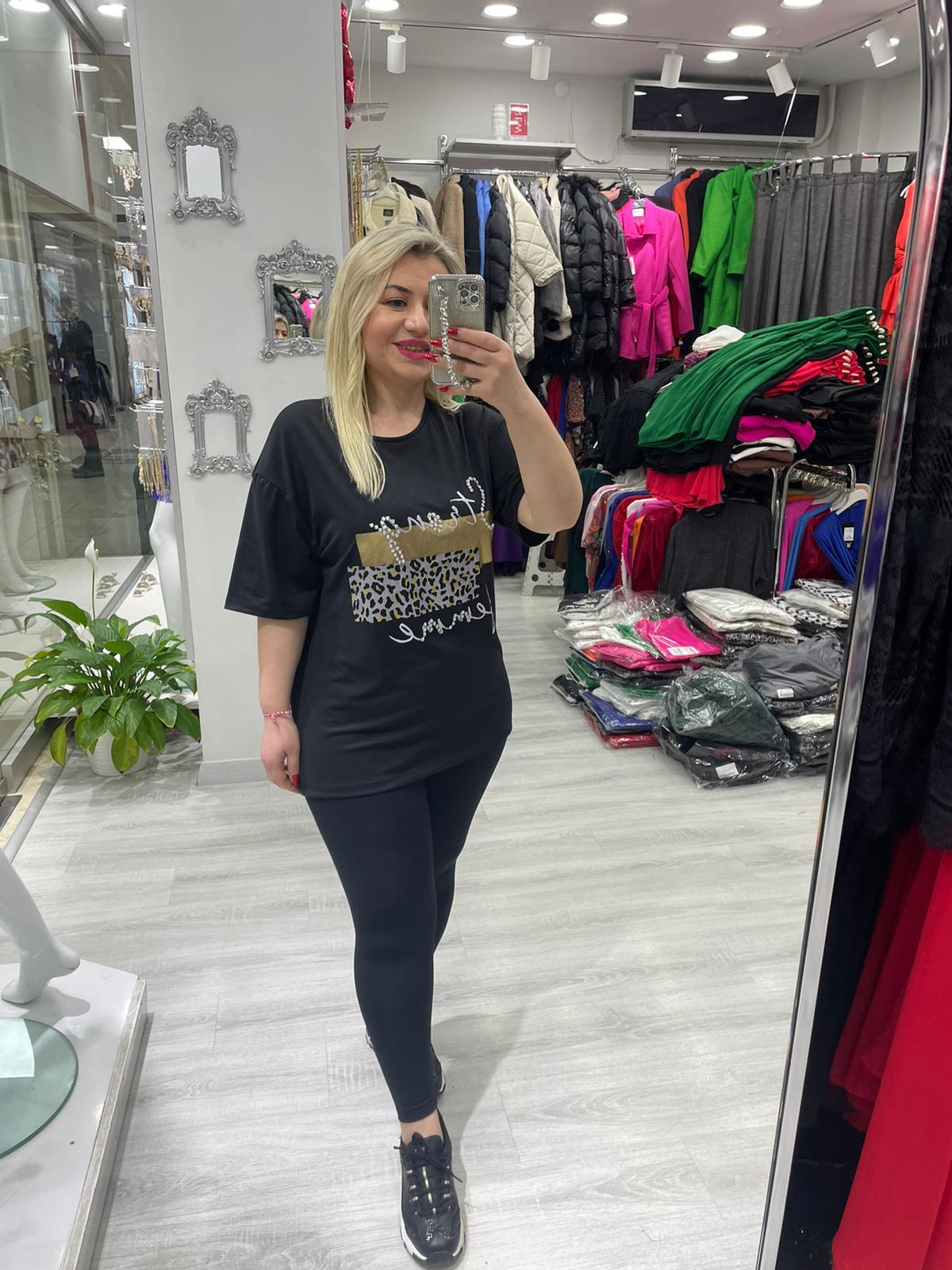 Siyah Femme Taşlı Yazılı Tişört · 4