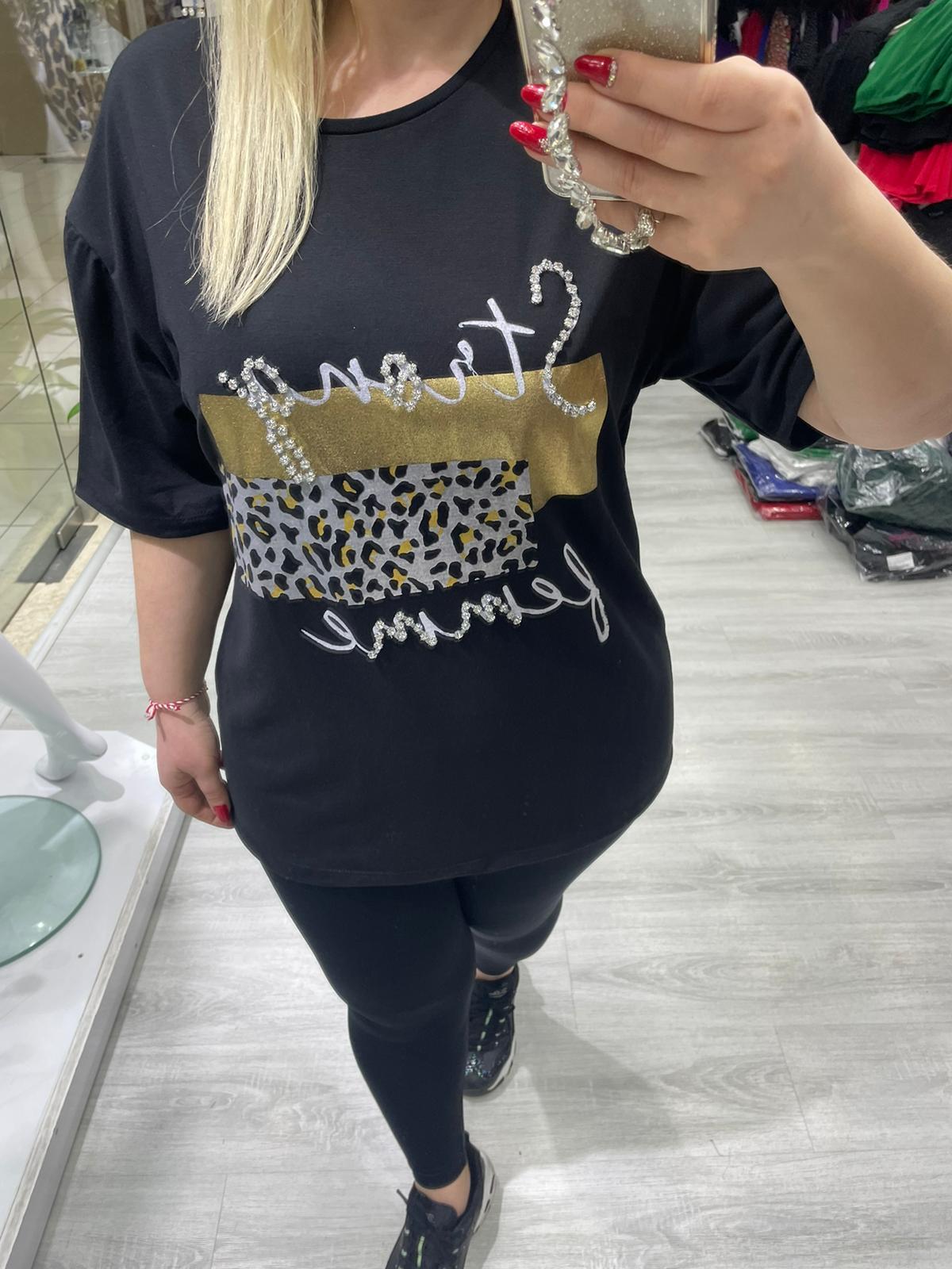 Siyah Femme Taşlı Yazılı Tişört · 3
