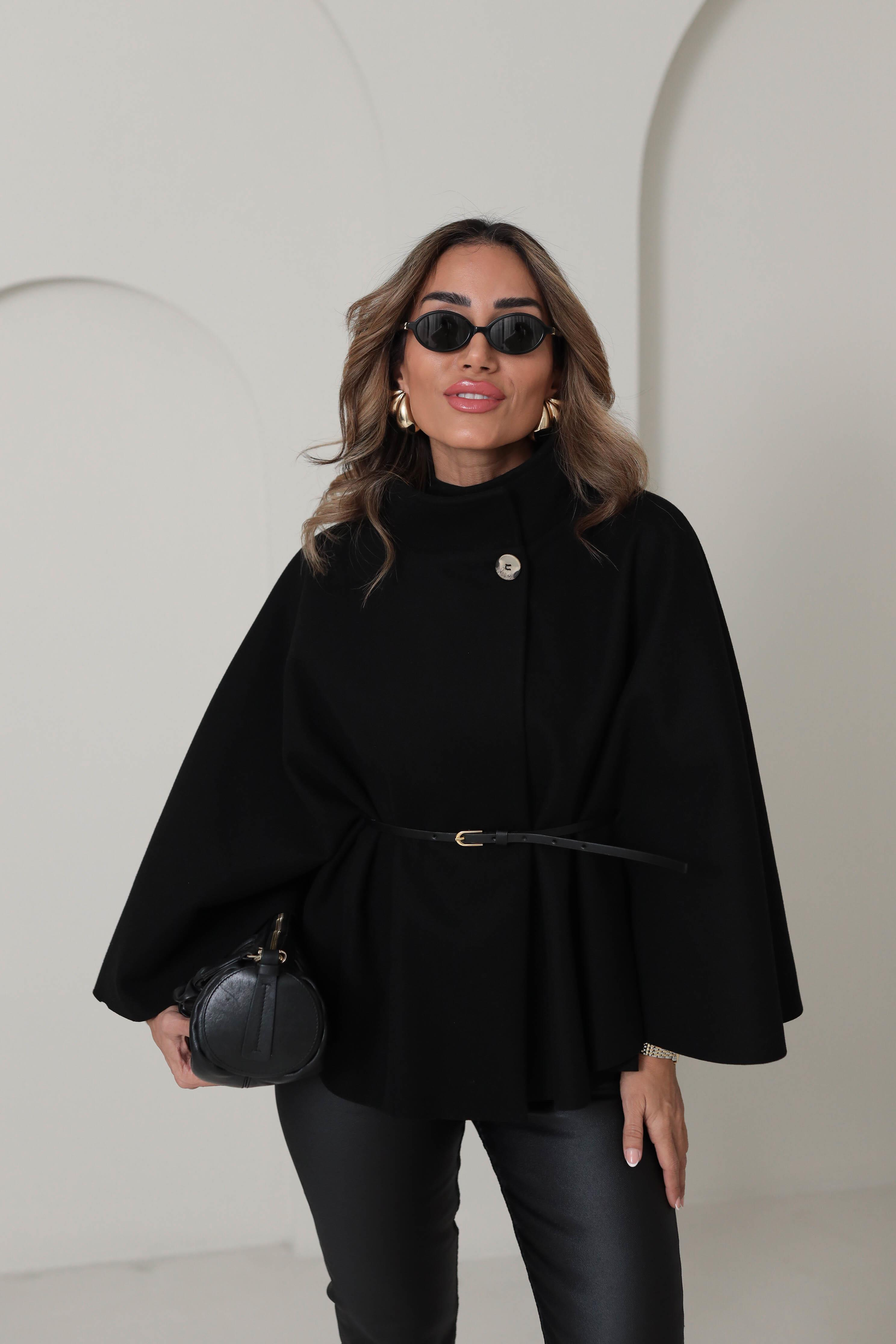 I}