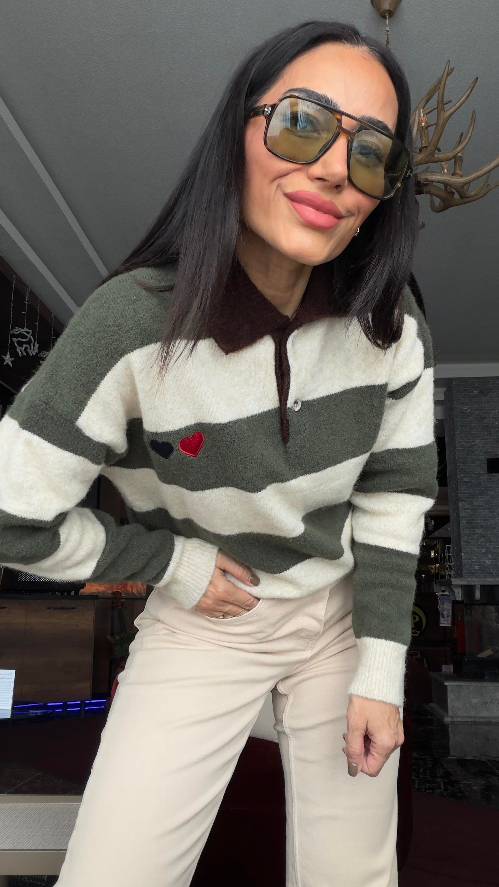 I}