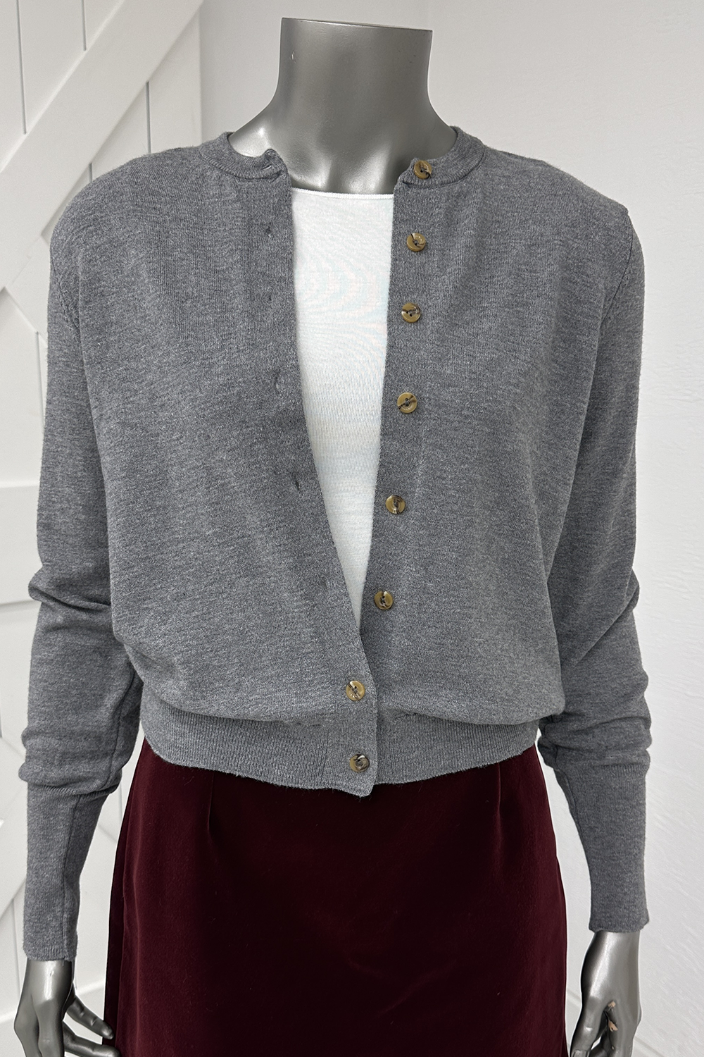 Gri Kemik Düğmeli Lyocell İplik Hırka 3077