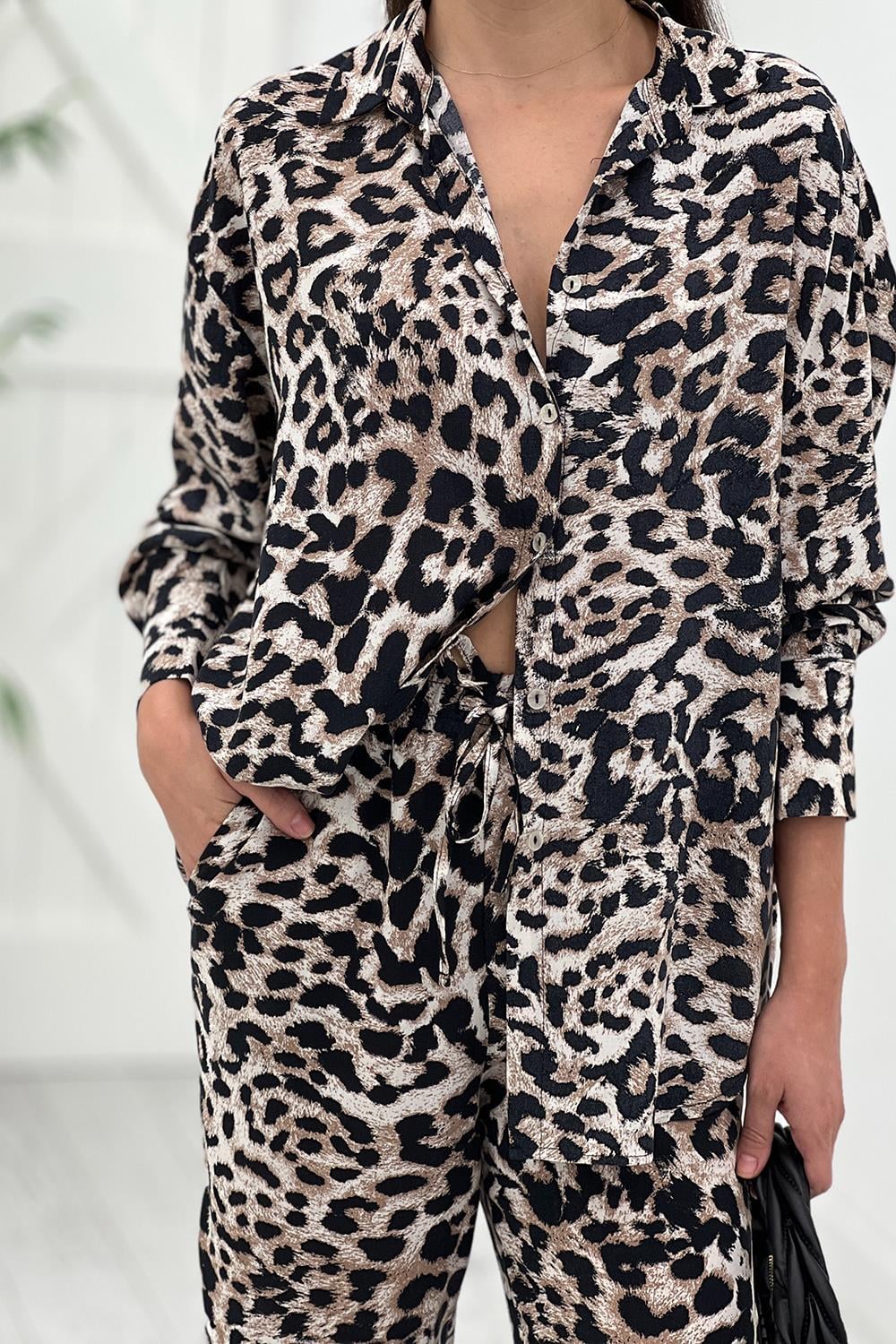 Kahverengi Leopar Desen Tencel Gömlek Pantolon Takım 0173