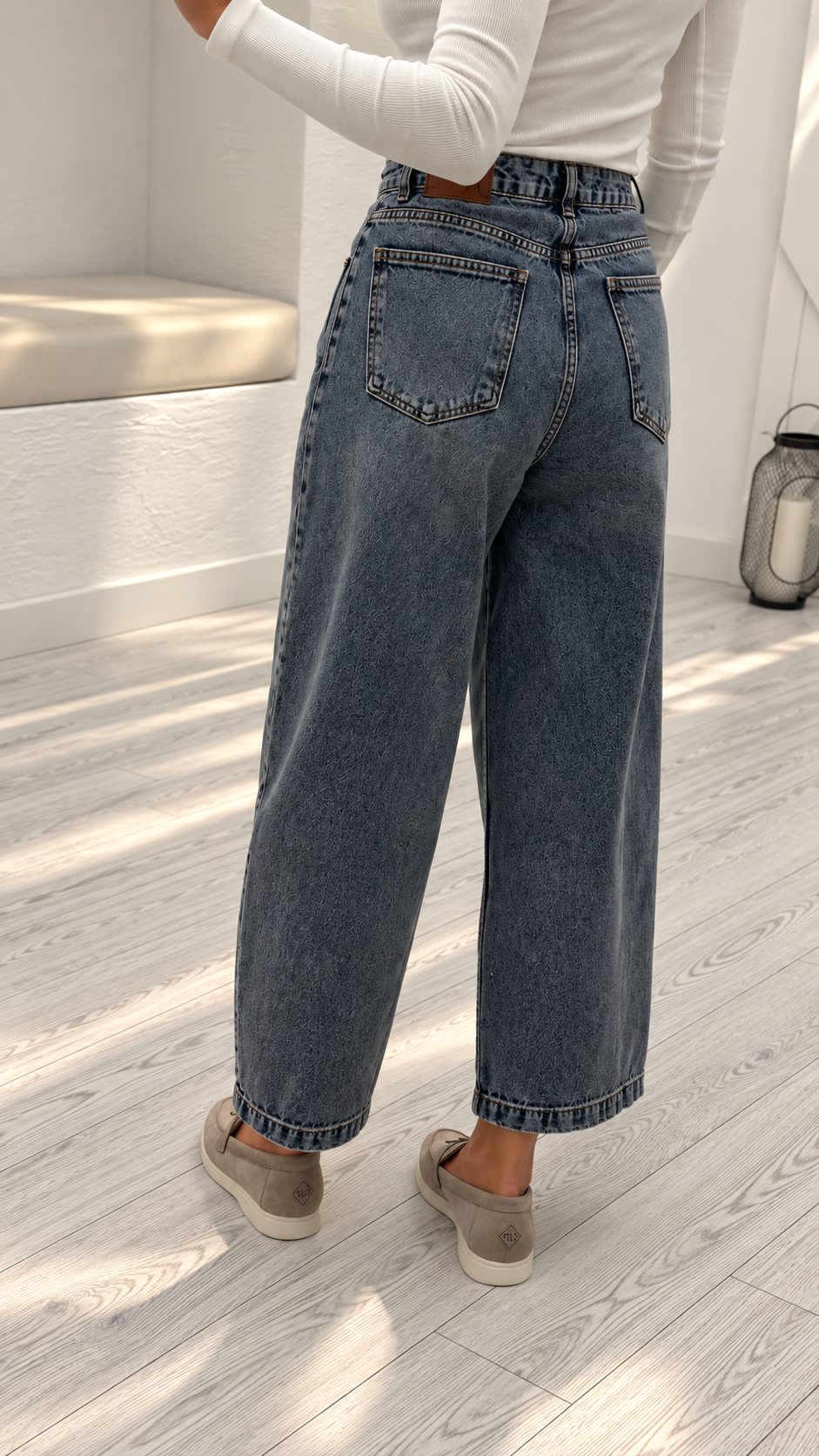 Mavi Dikiş Detaylı Jean 545