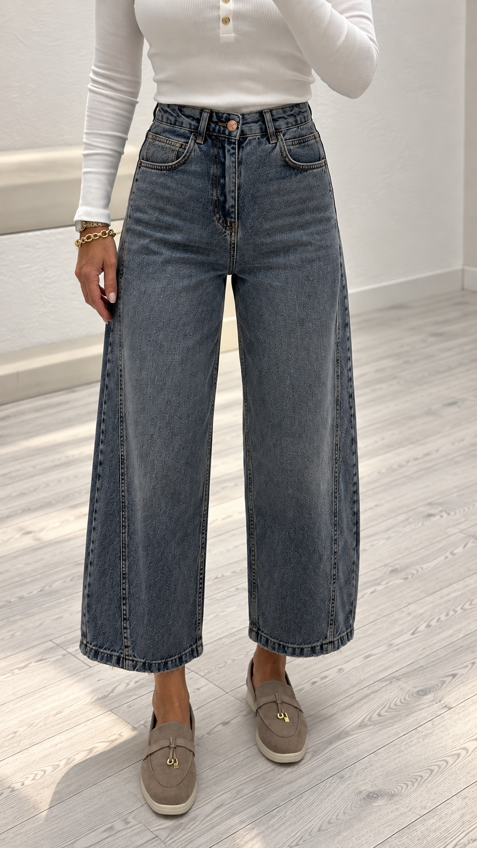 Mavi Dikiş Detaylı Jean 545