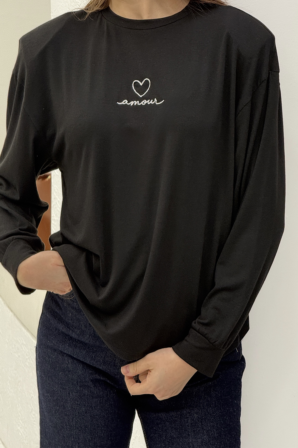 Siyah Amour Nakışlı Tshirt 8075