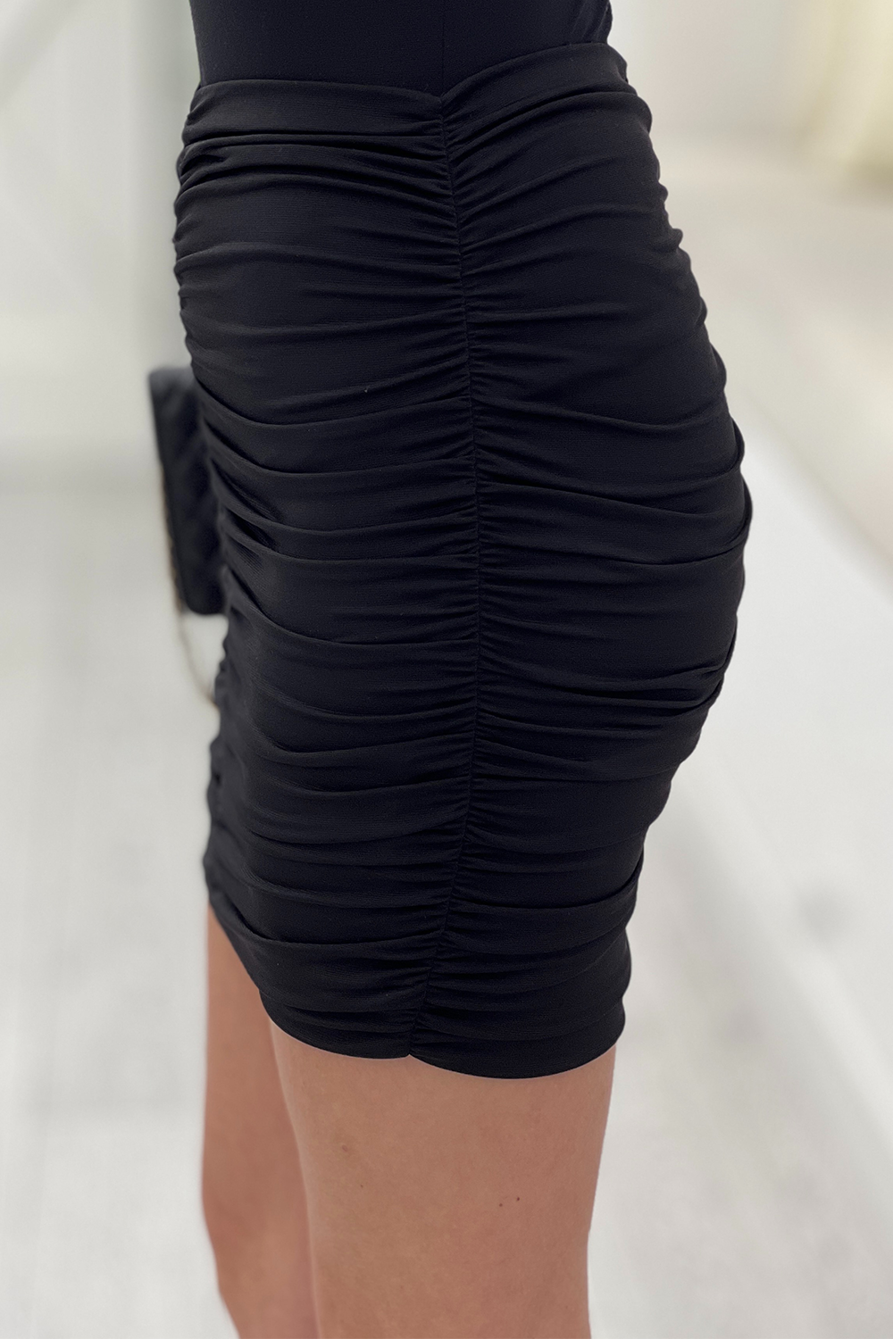 Siyah Drapeli Mini Etek 2566