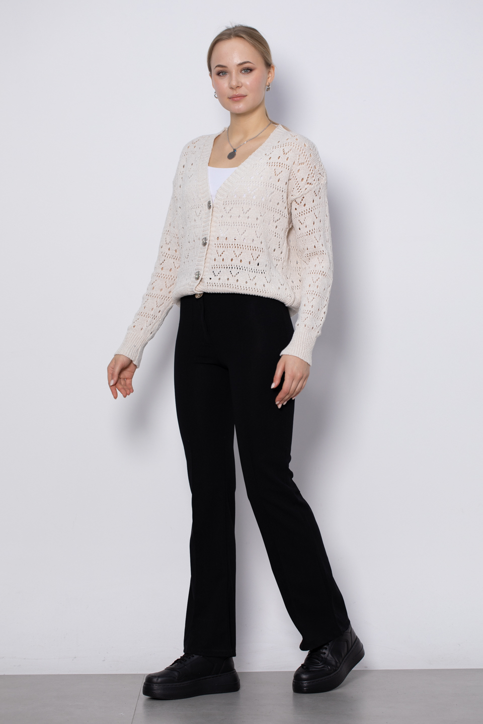 Ajurlu 4 düğmeli hırka-4088 Taş