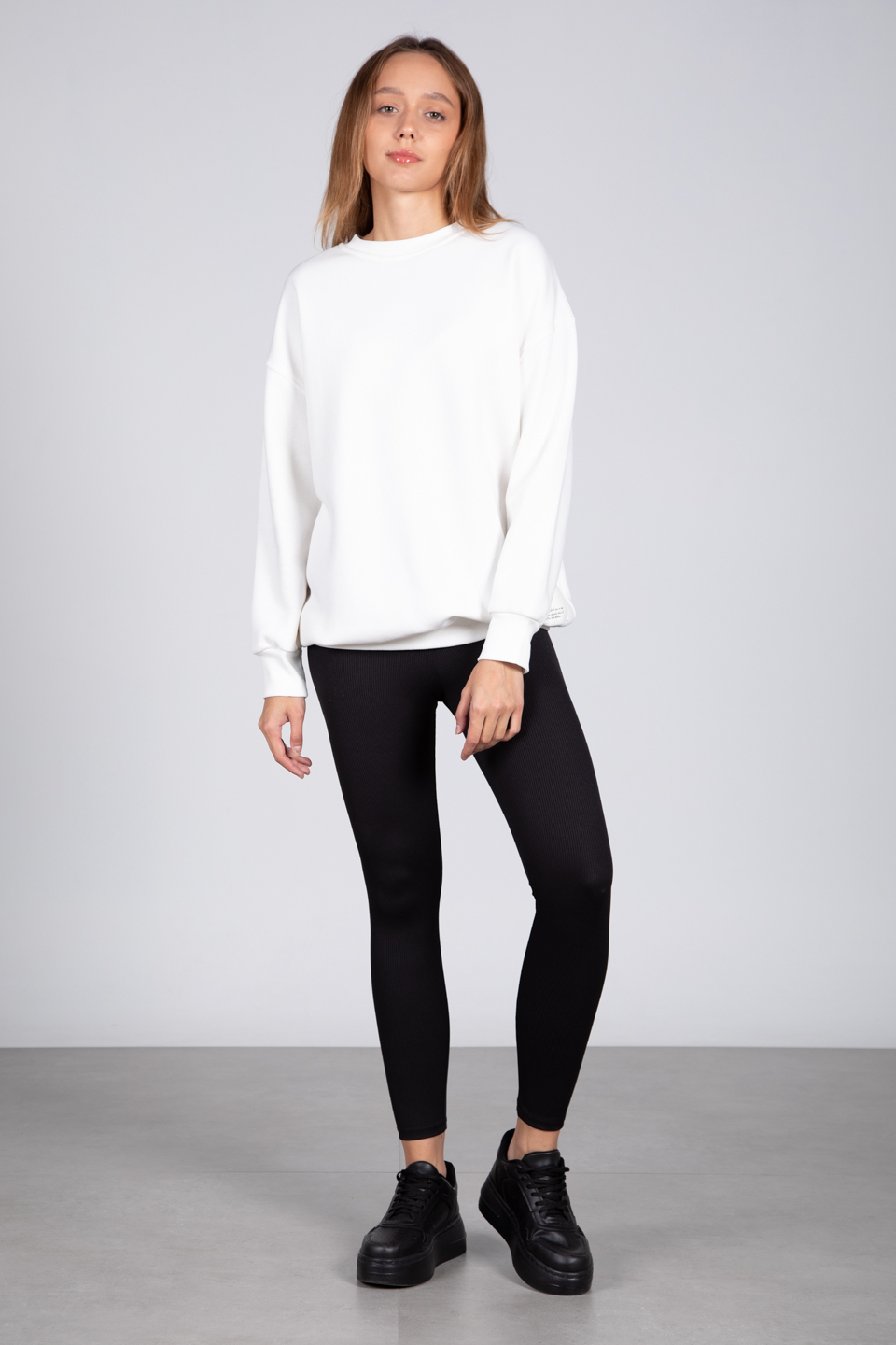 Arka baskı detay sweatshirt-82024 Ekru
