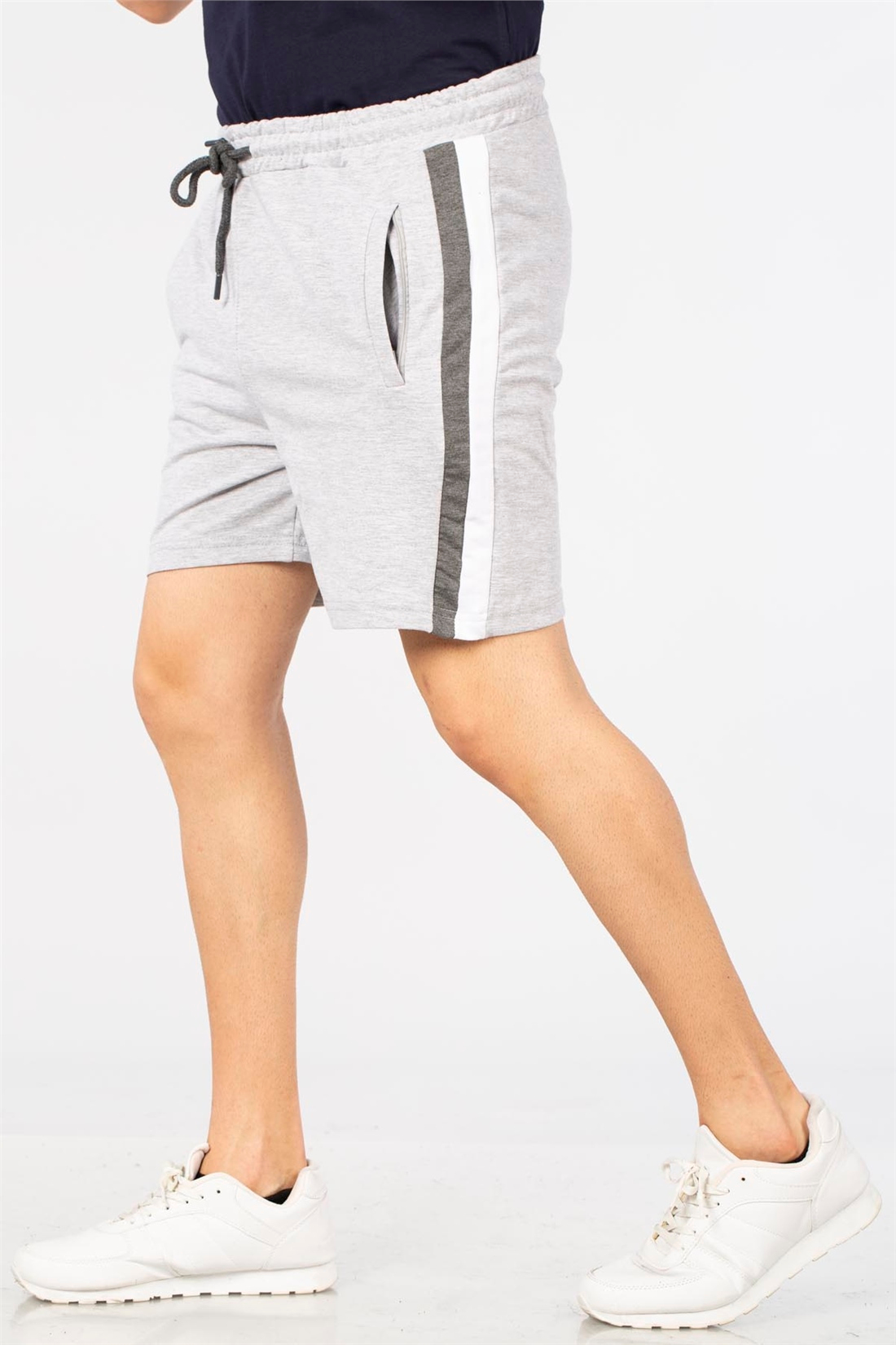 Bel Lastikli Yanları Garnili Şort-Gri