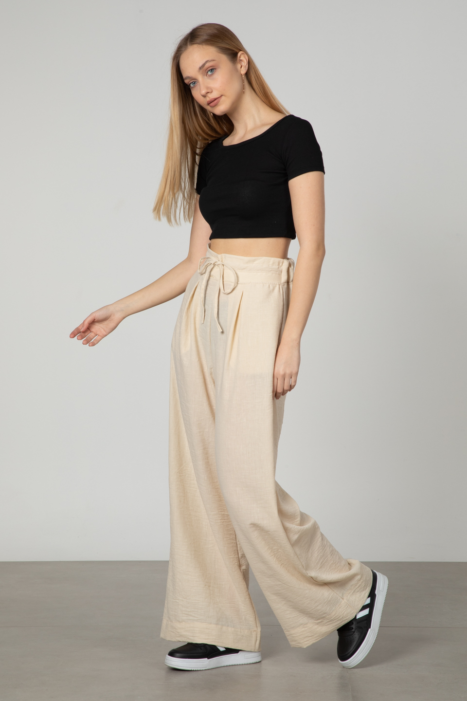 Belden bağlamalı bol paça pantolon-90707 Taş