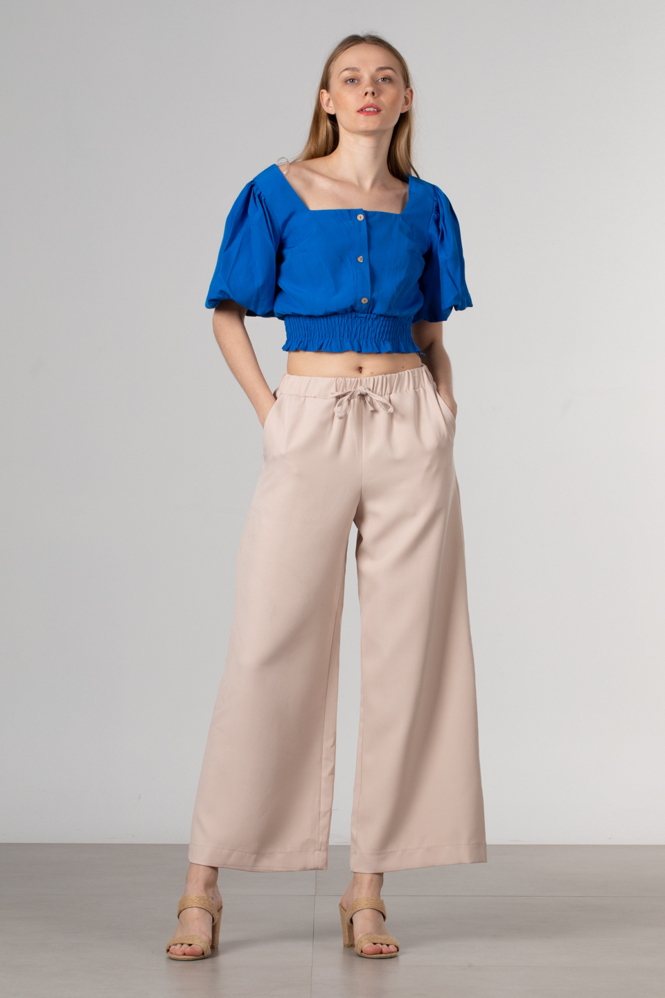 Beli lastikli balon bluz-1455 Saks