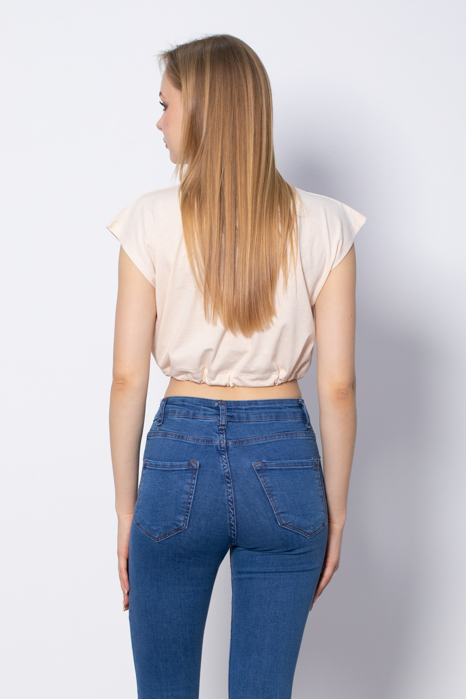 Beli lastikli crop-5587 Taş
